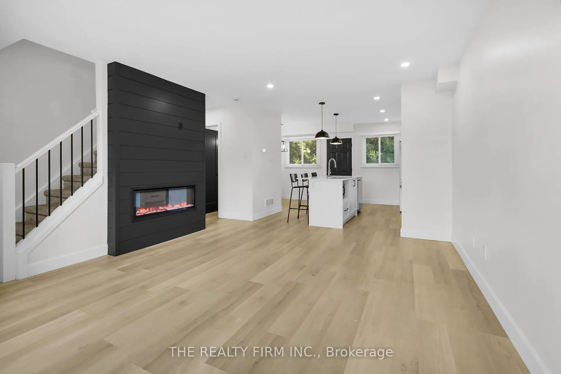 75 Gatewood Place S, #20