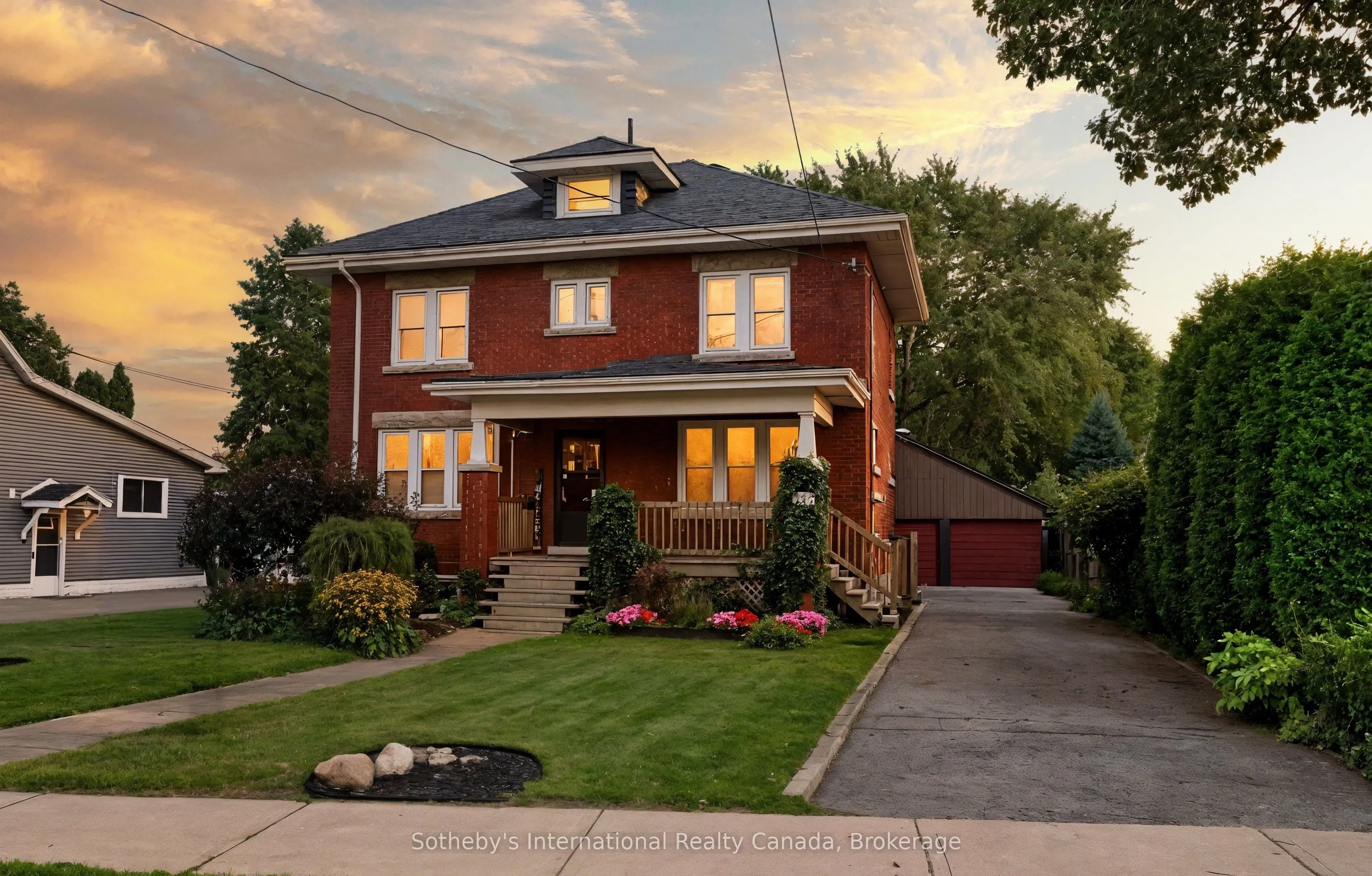 122 Lake Avenue Drive