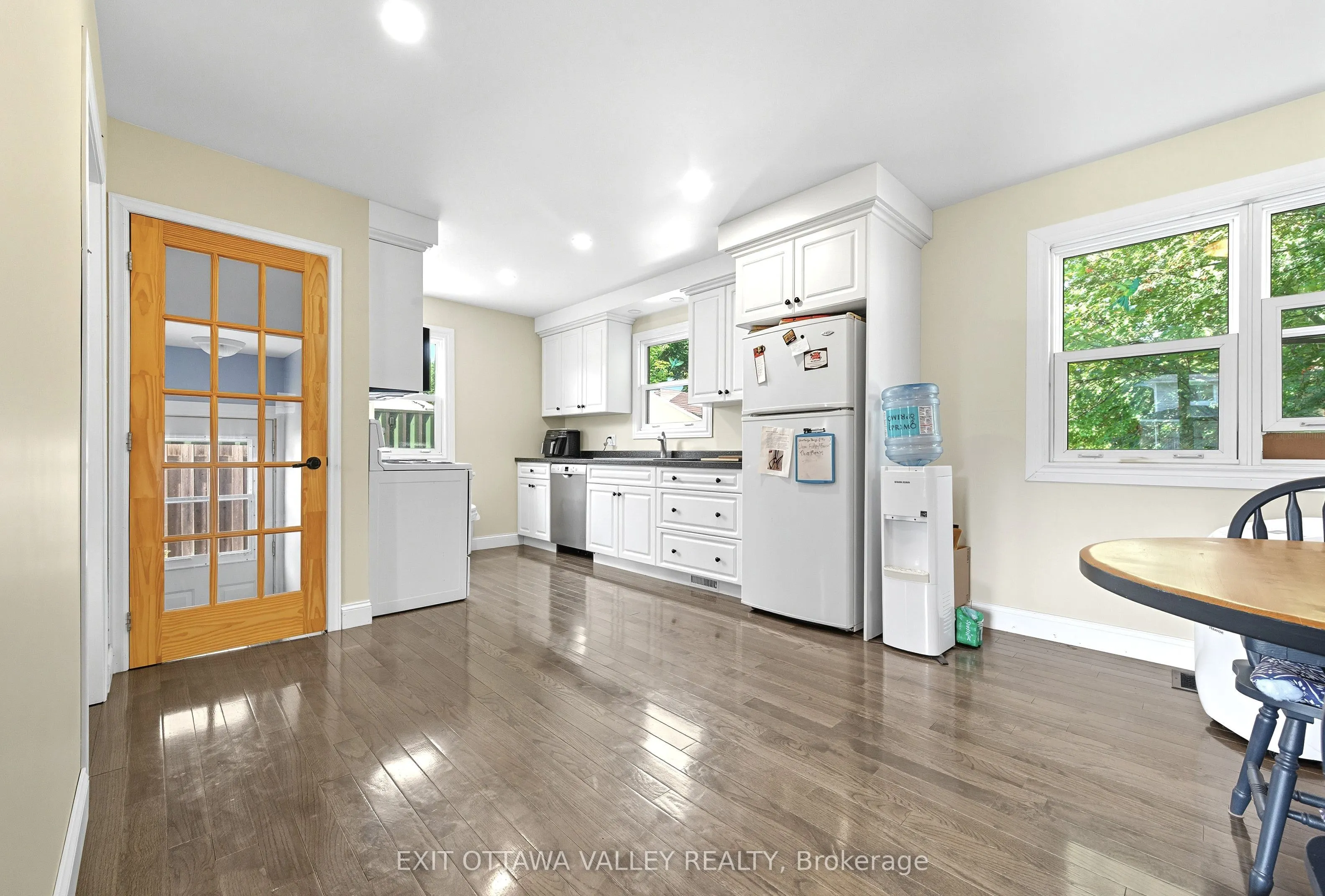 6 Faraday Crescent