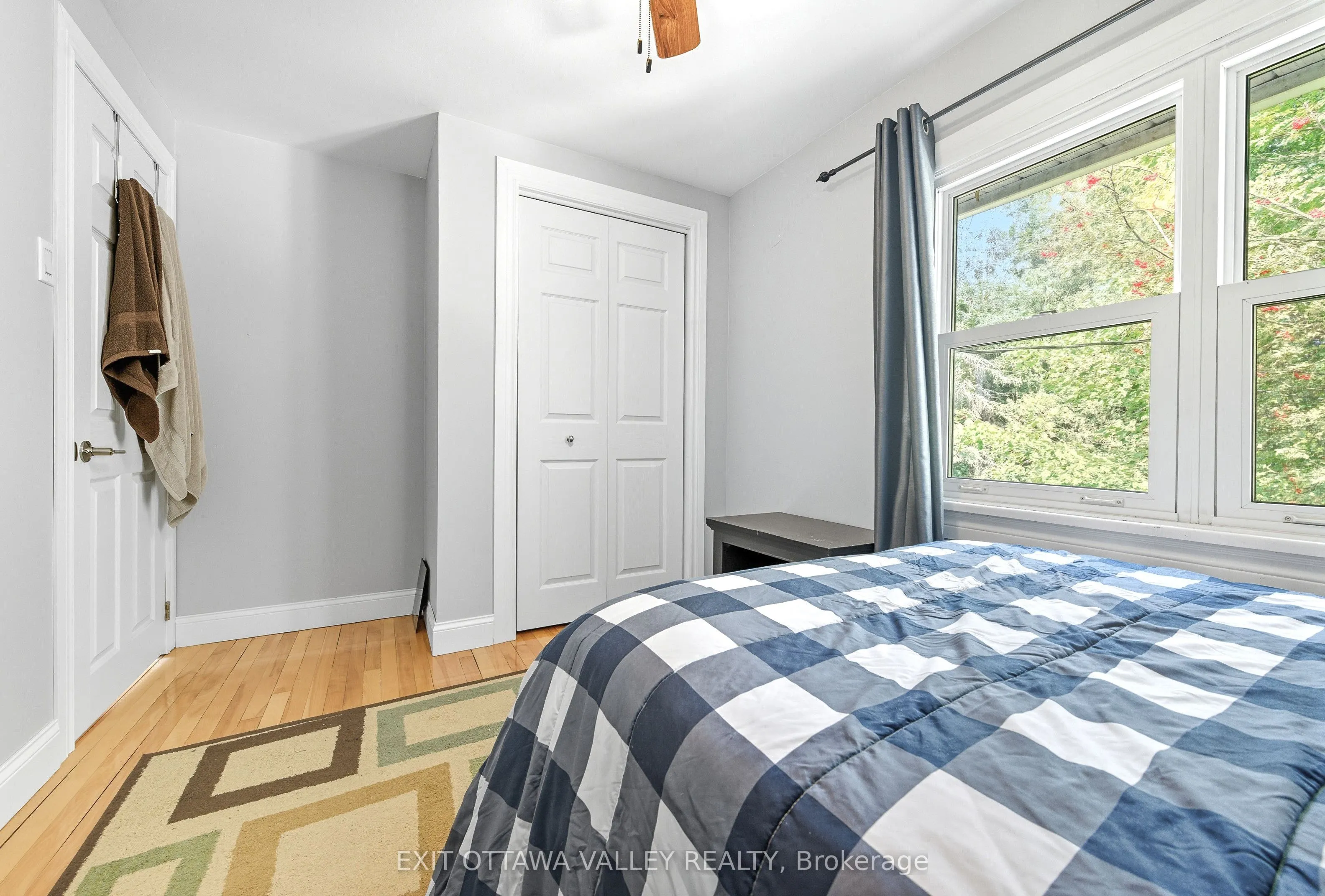 6 Faraday Crescent