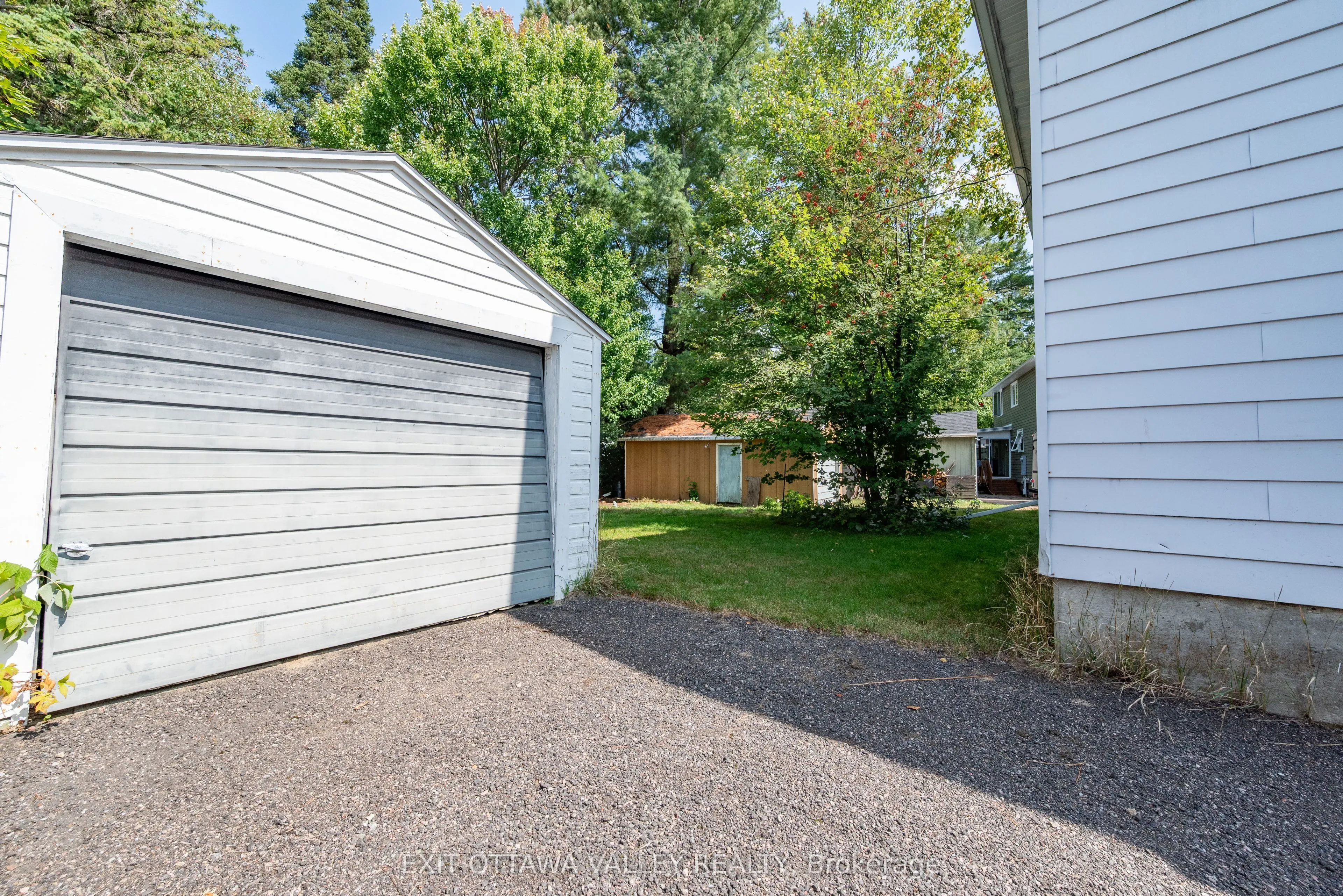 6 Faraday Crescent