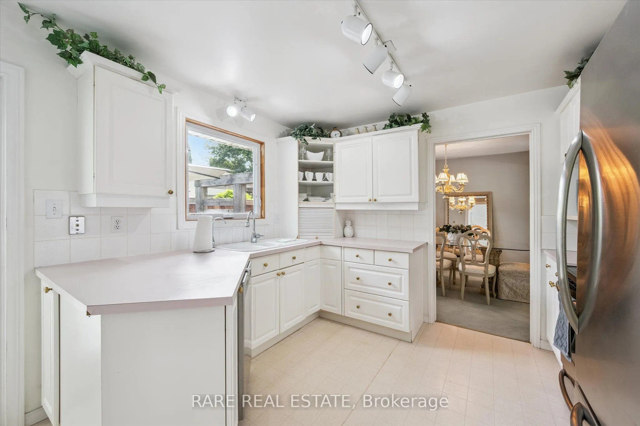 1 Sunset Place