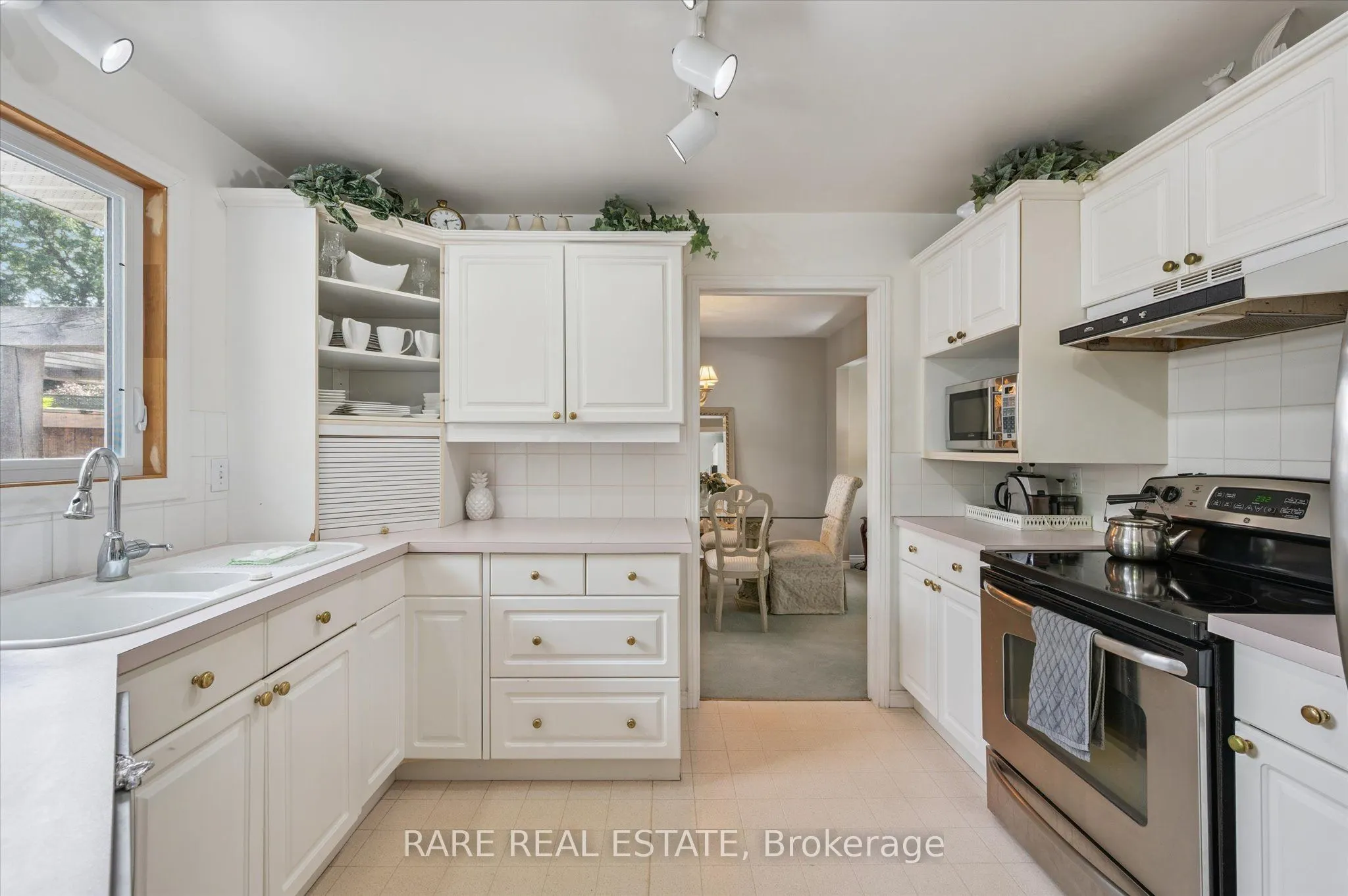 1 Sunset Place