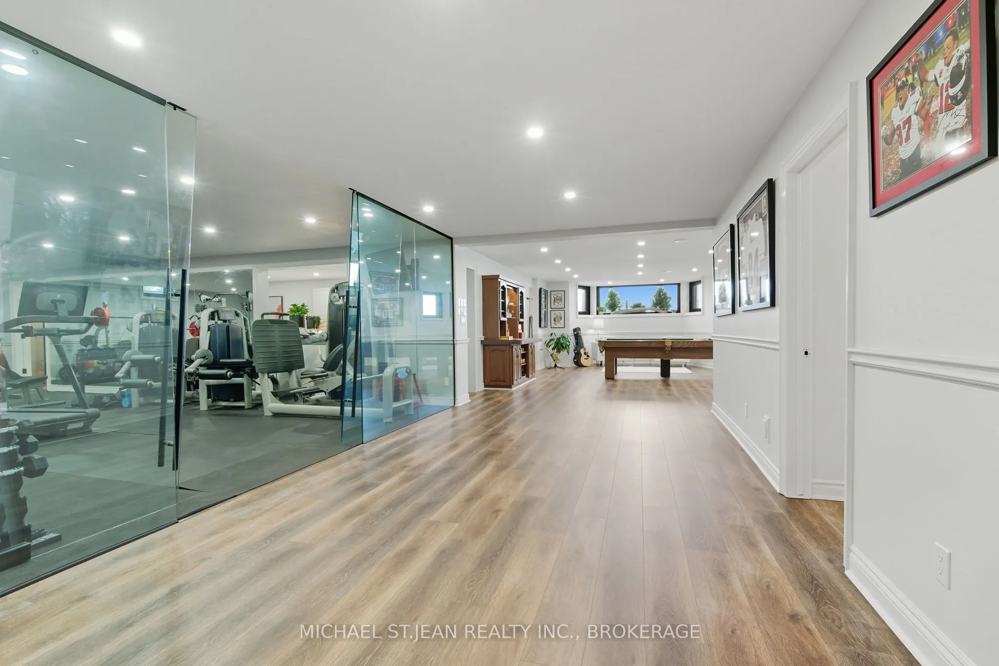 9 Lochside Drive