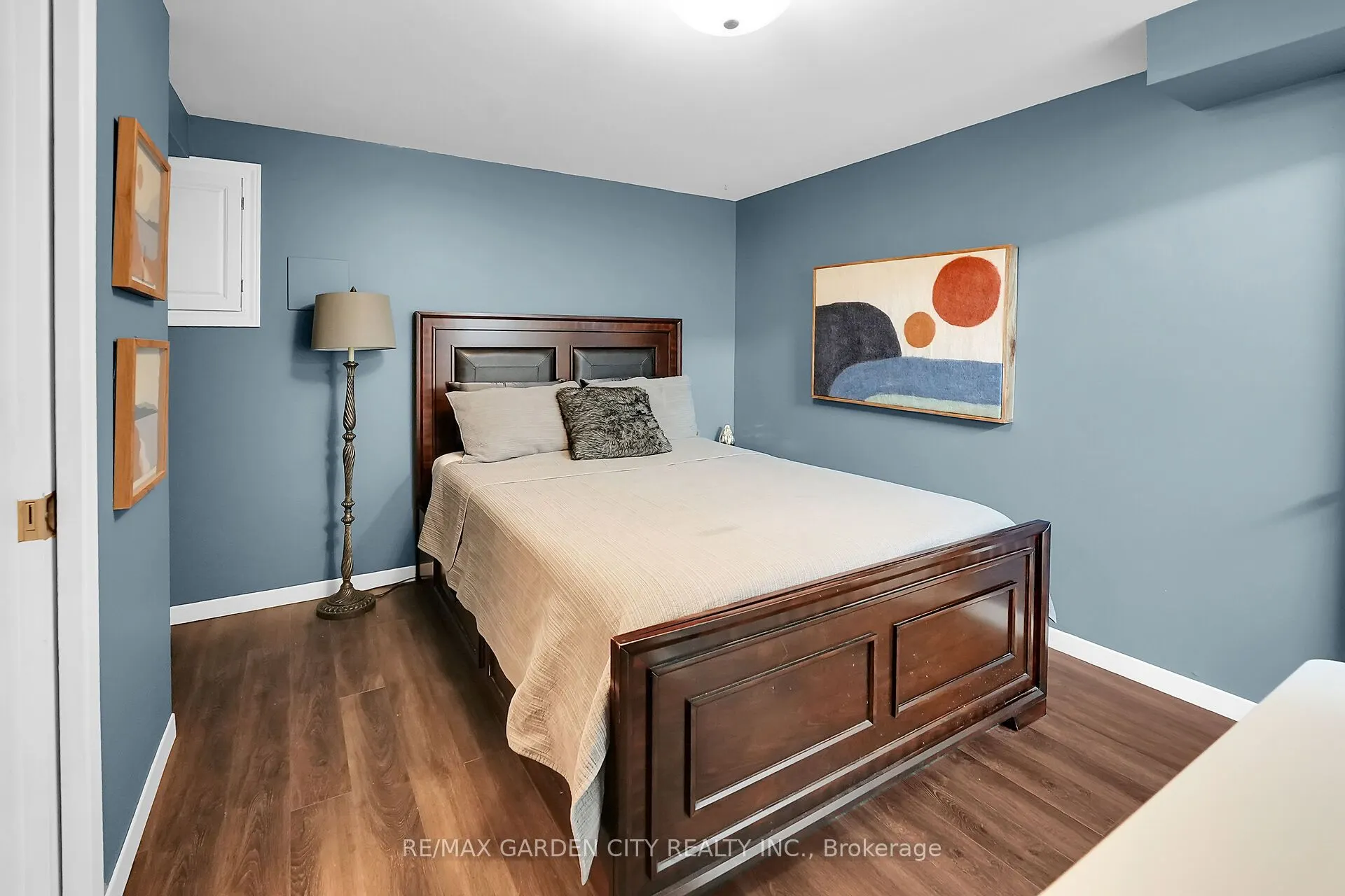177 Main Street W, #8