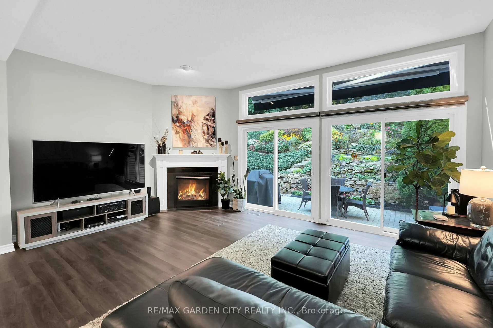 177 Main Street W, #8
