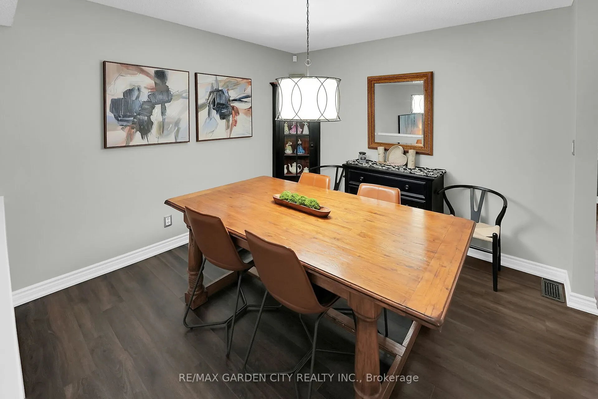 177 Main Street W, #8