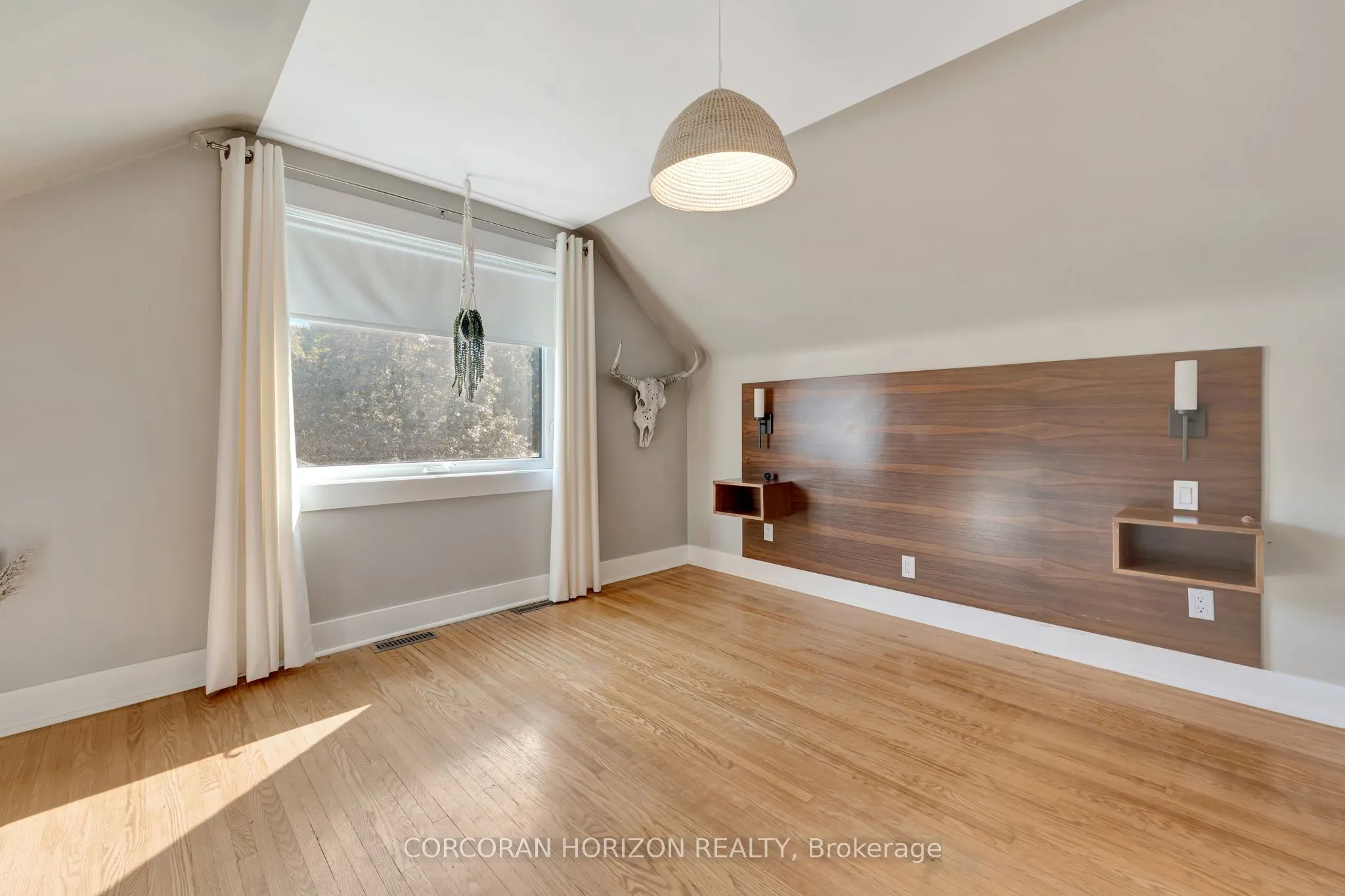 254 Pinewood Place