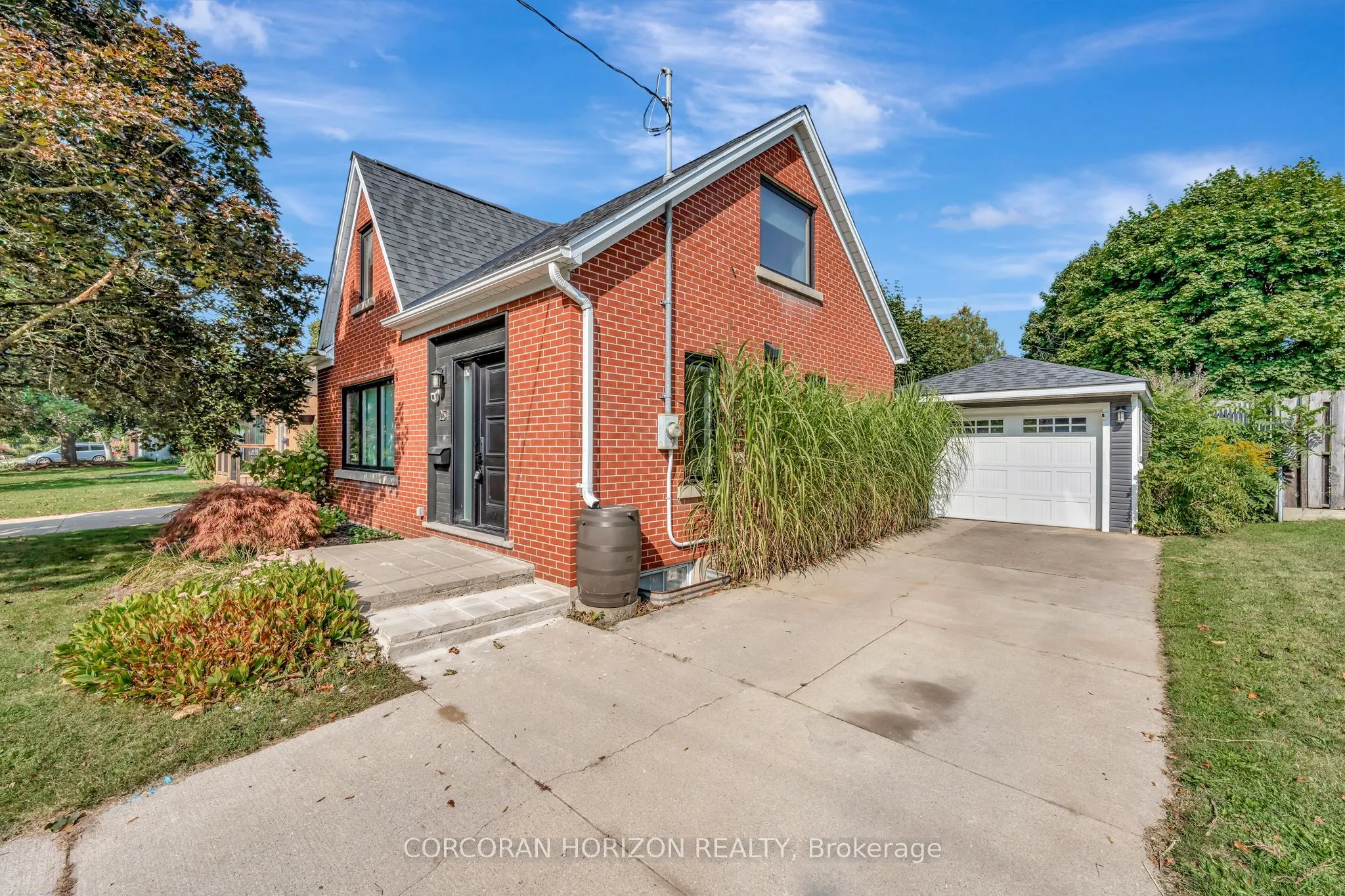 254 Pinewood Place