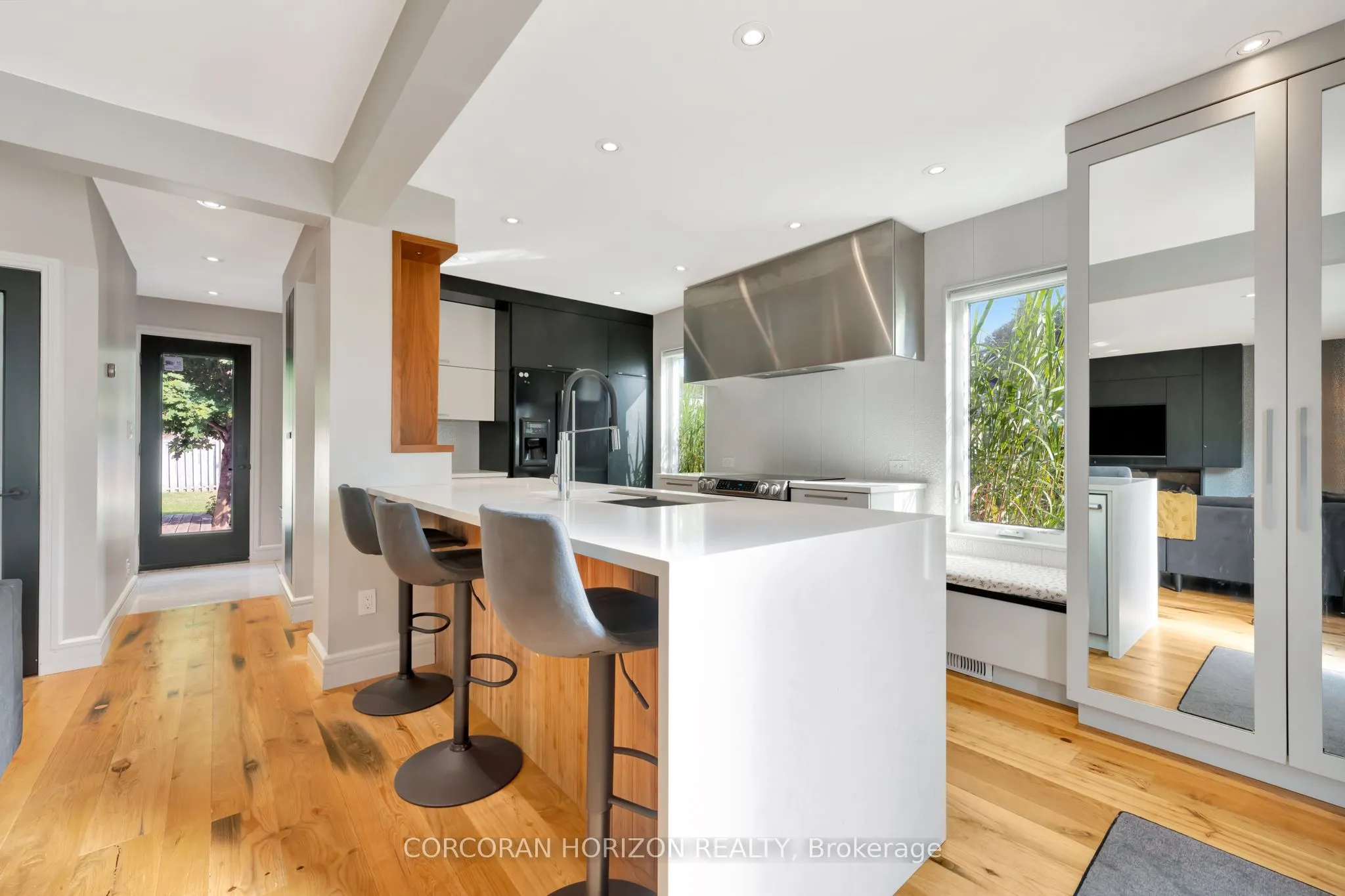 254 Pinewood Place