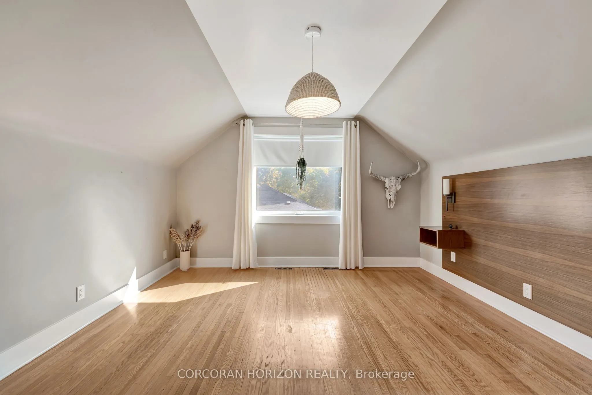 254 Pinewood Place