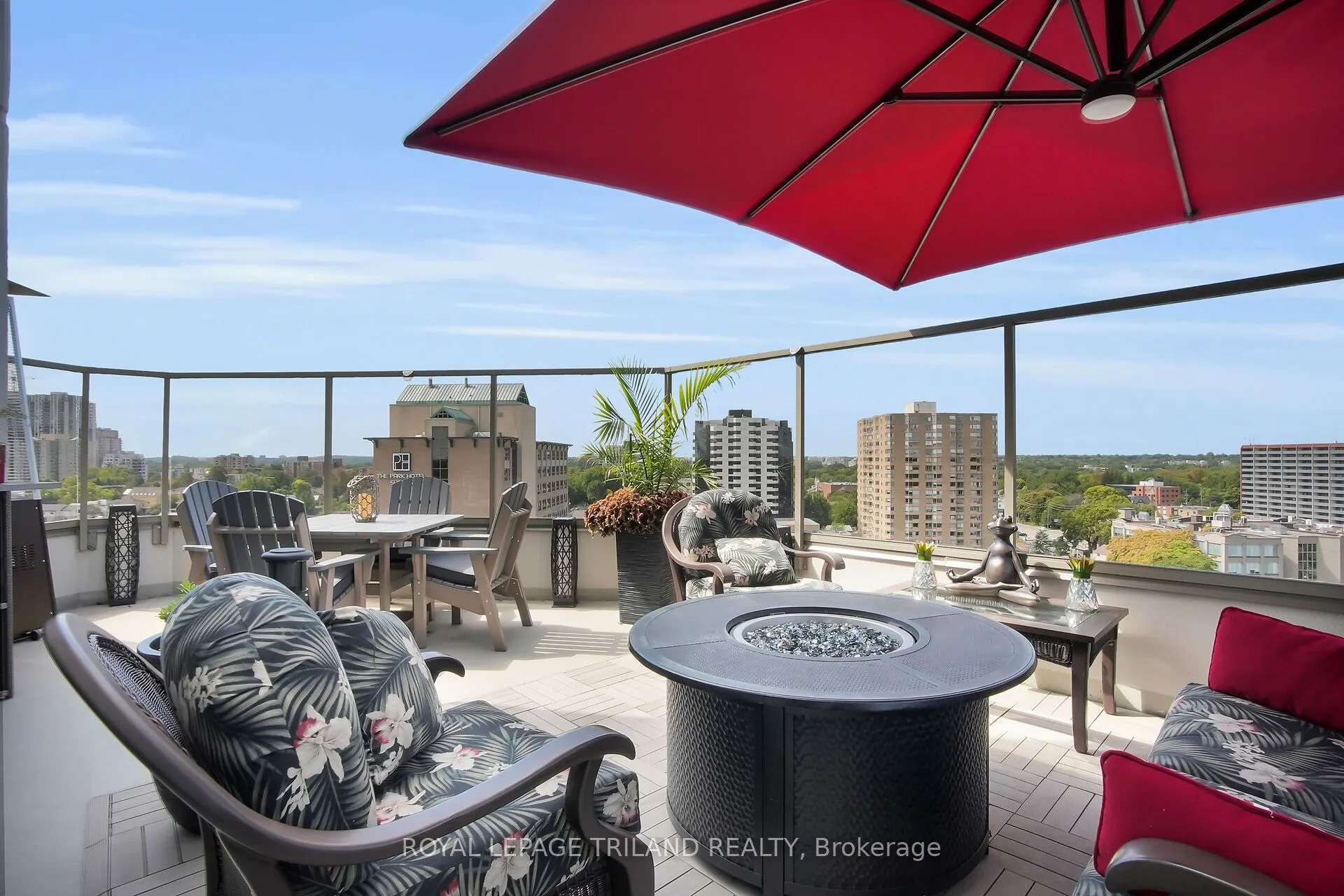 250 PALL MALL Street, #1206