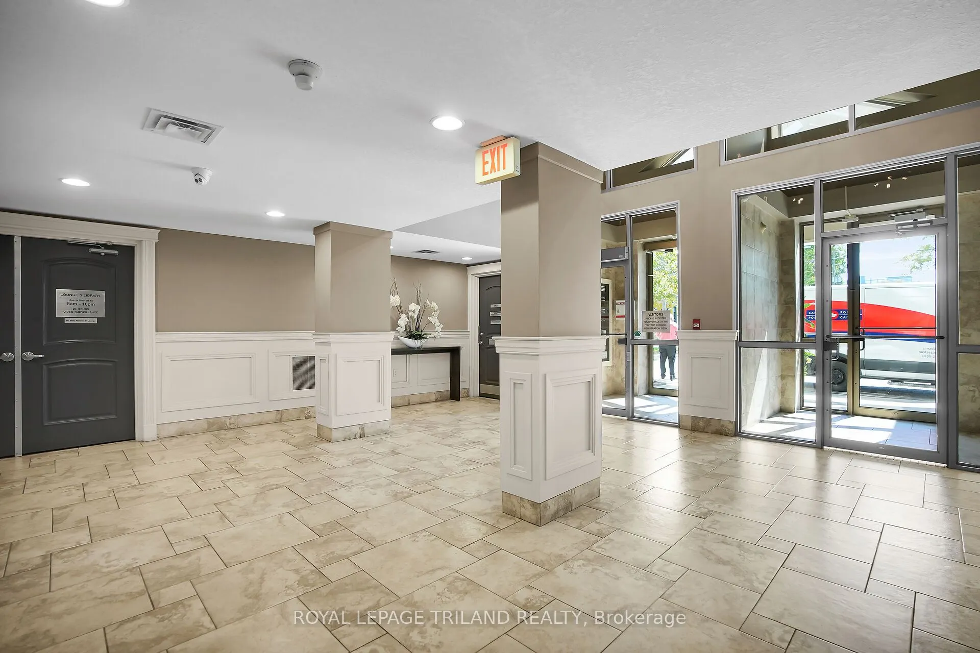250 PALL MALL Street, #1206