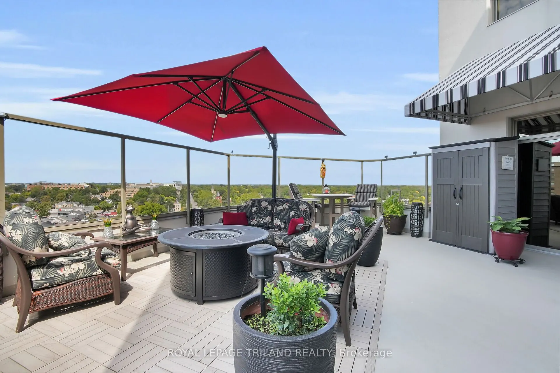 250 PALL MALL Street, #1206