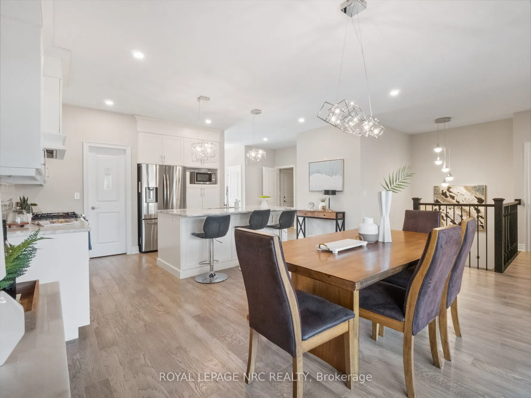 110 North Valley Drive