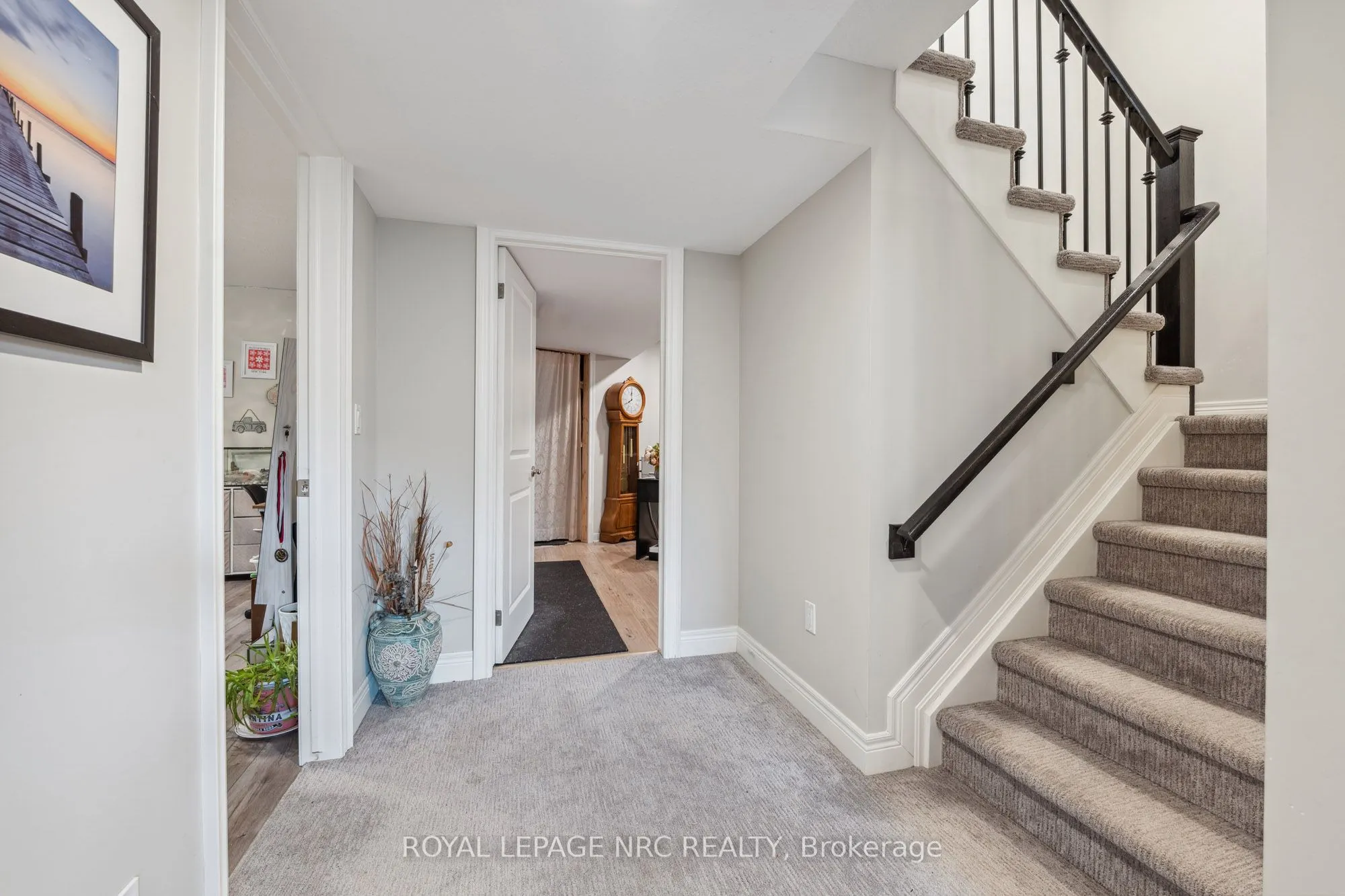110 North Valley Drive