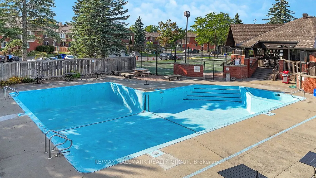 1750 Marsala Crescent, #207