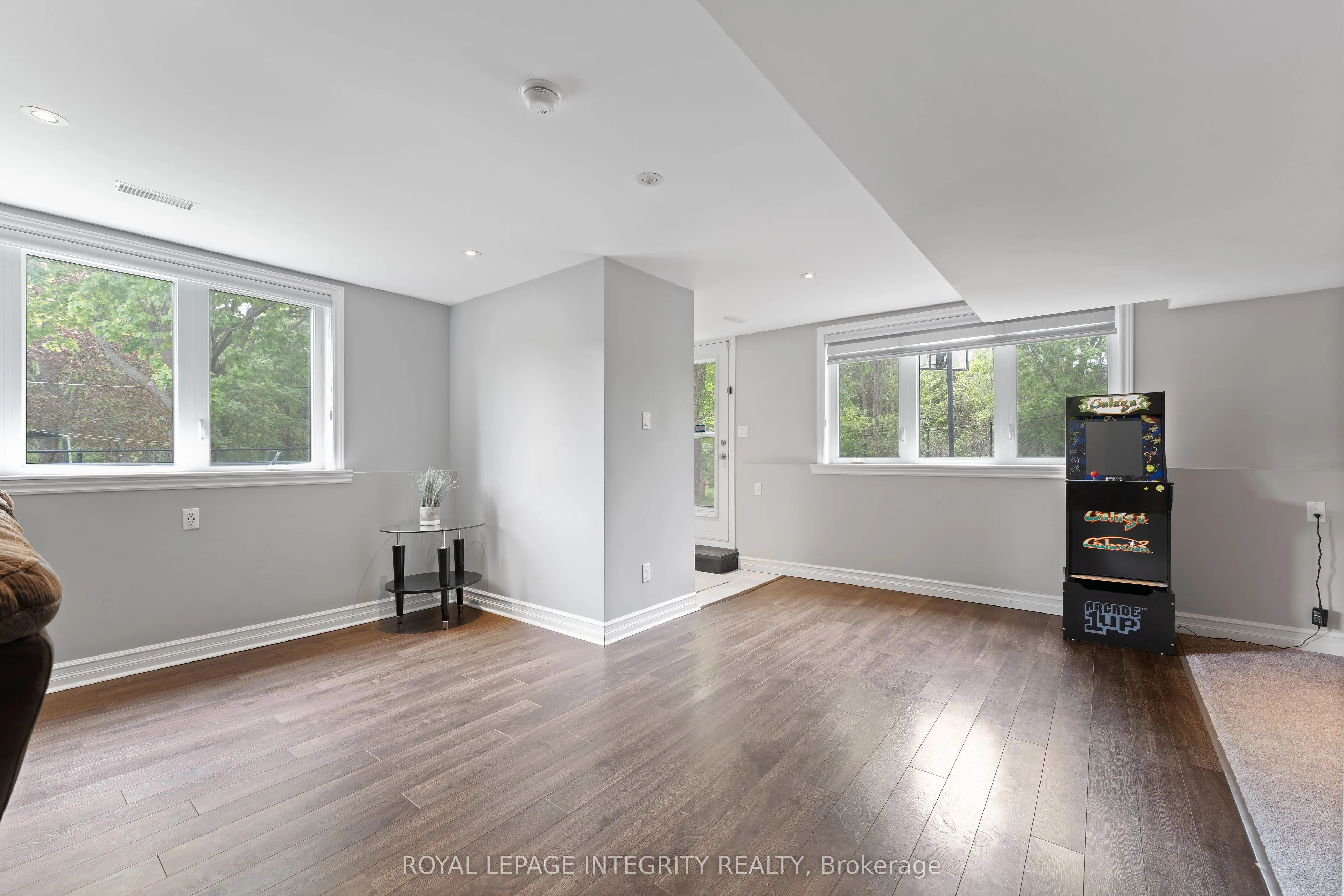 1893 Rideau Road