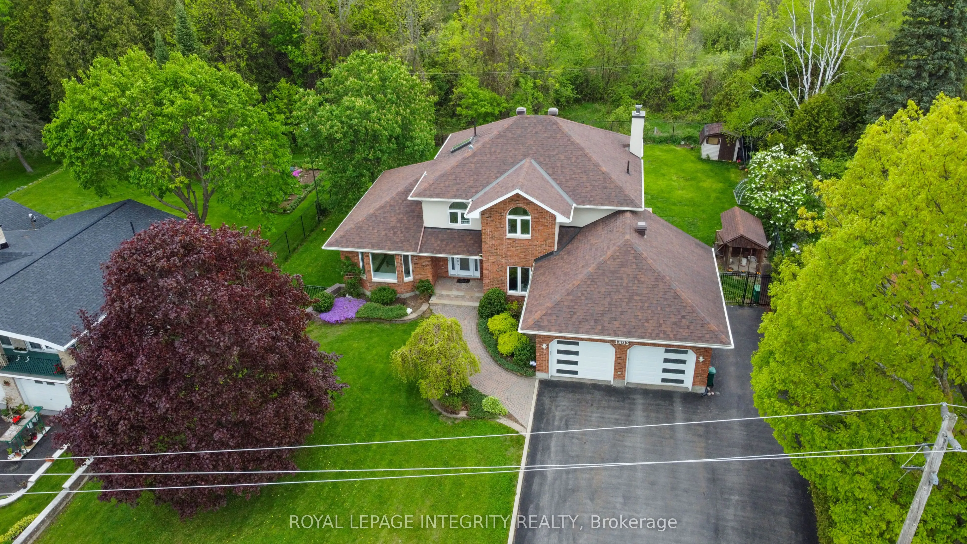 1893 Rideau Road