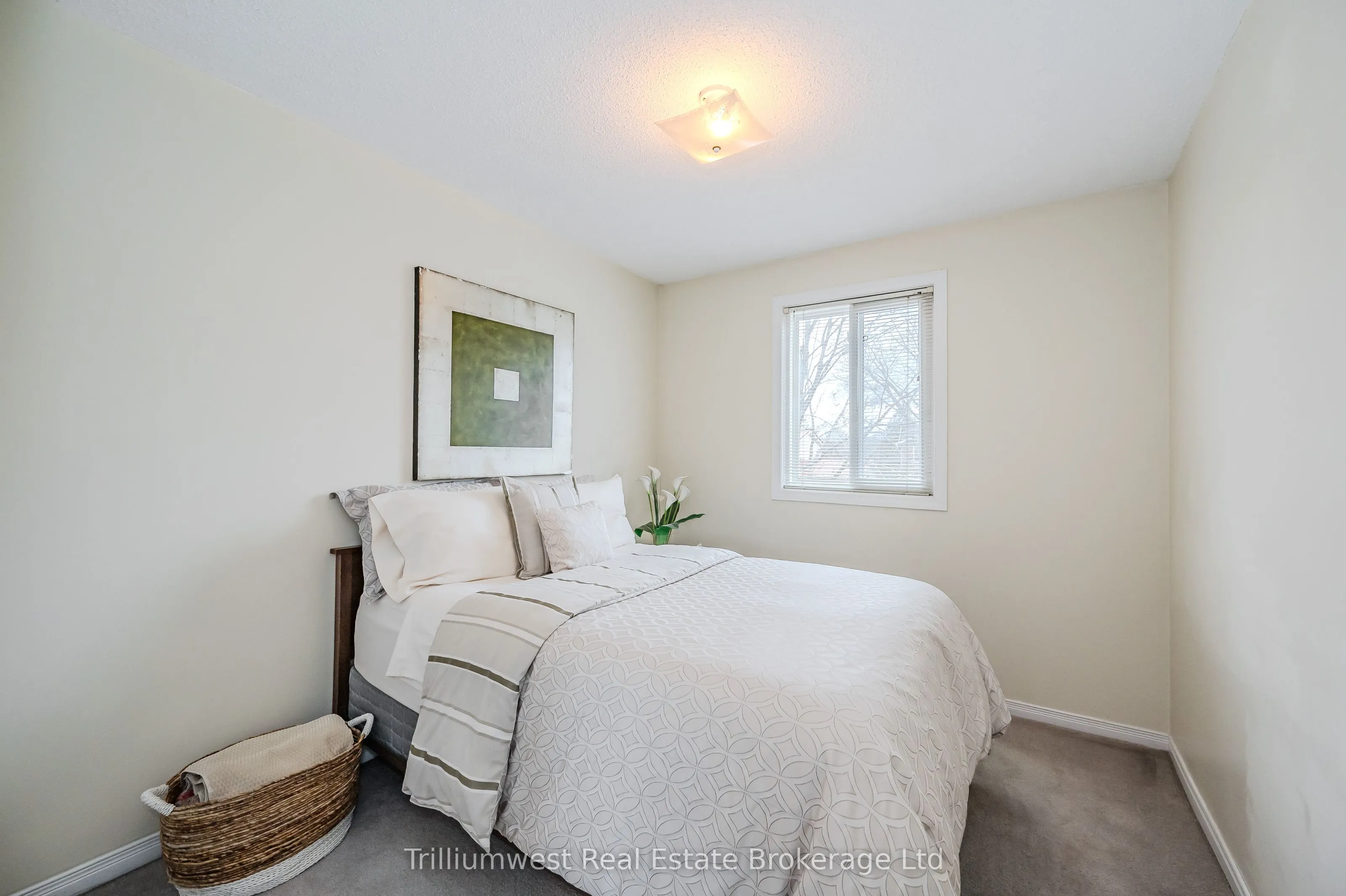 26 Brazolot Drive