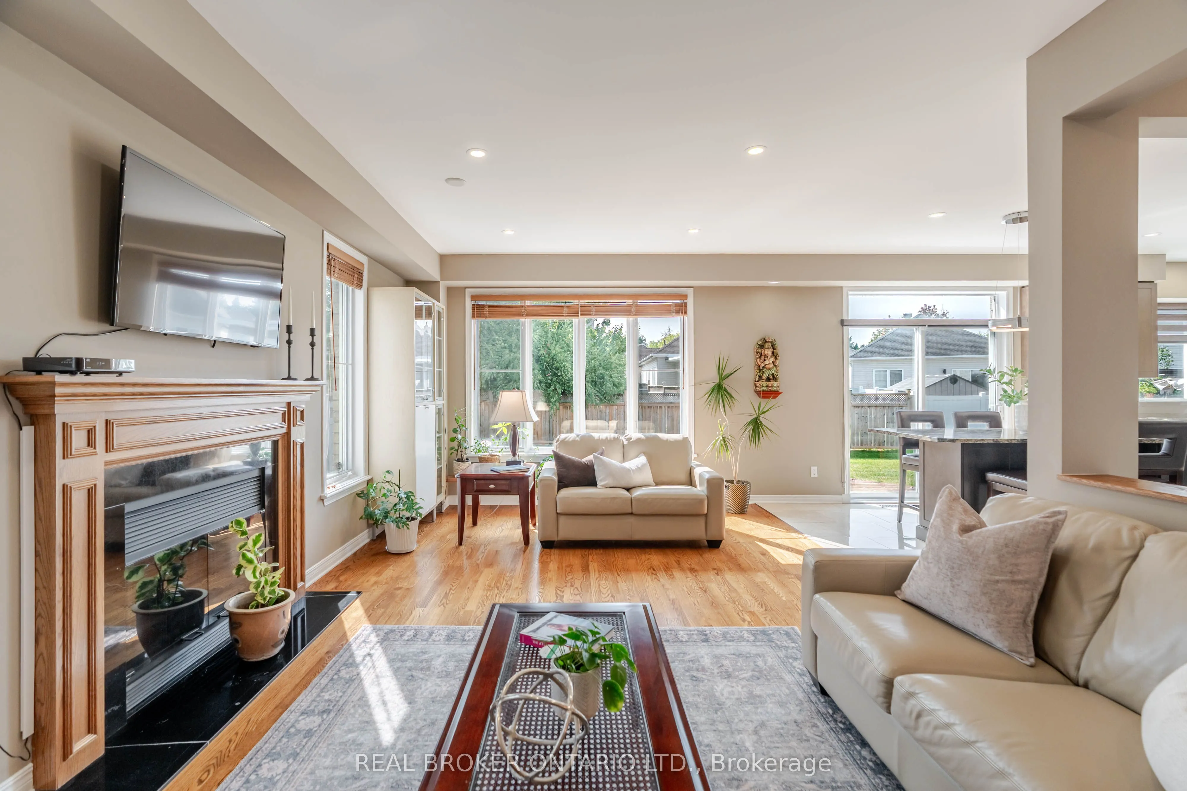 49 Allanford Avenue