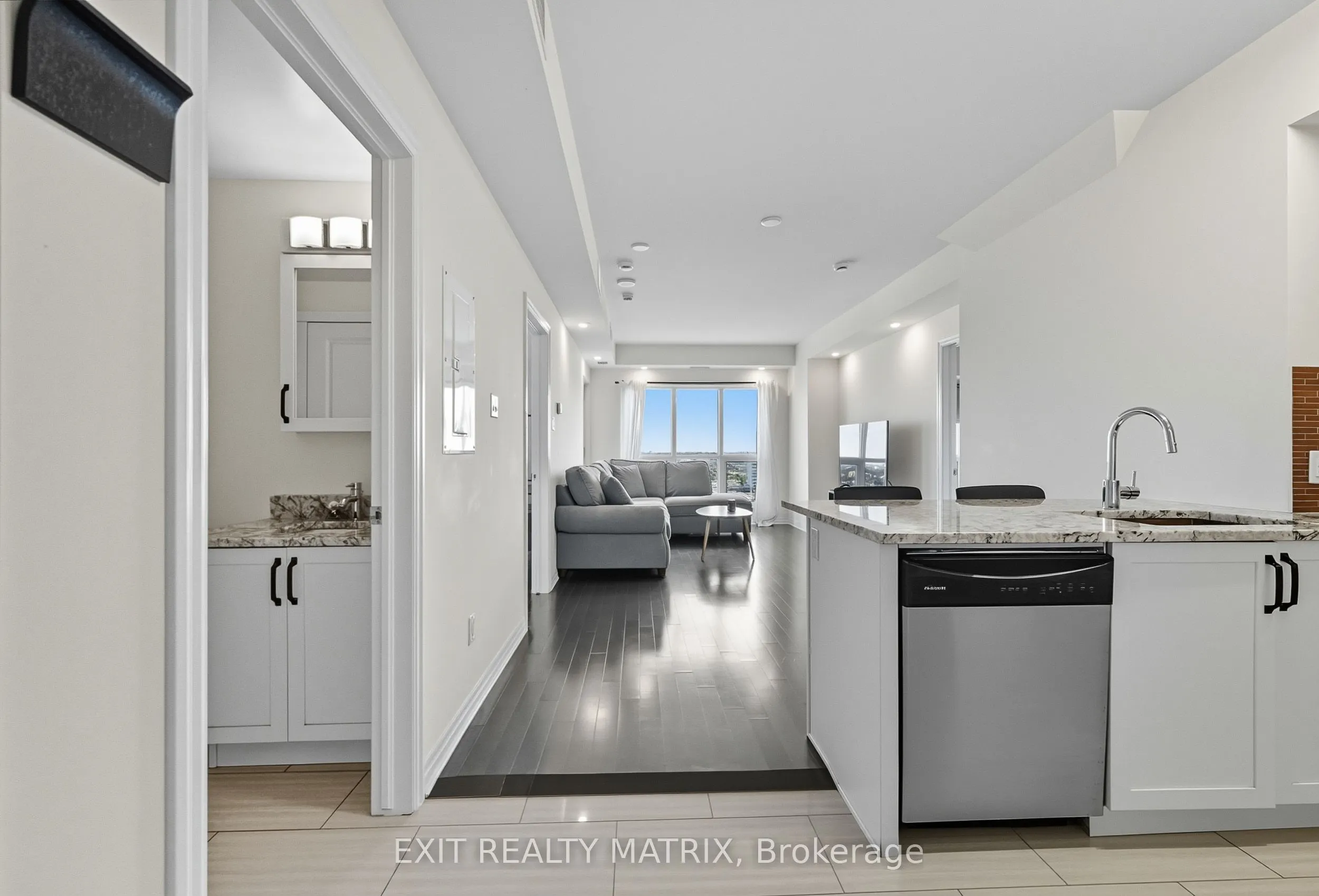 195 Besserer Street, #2803