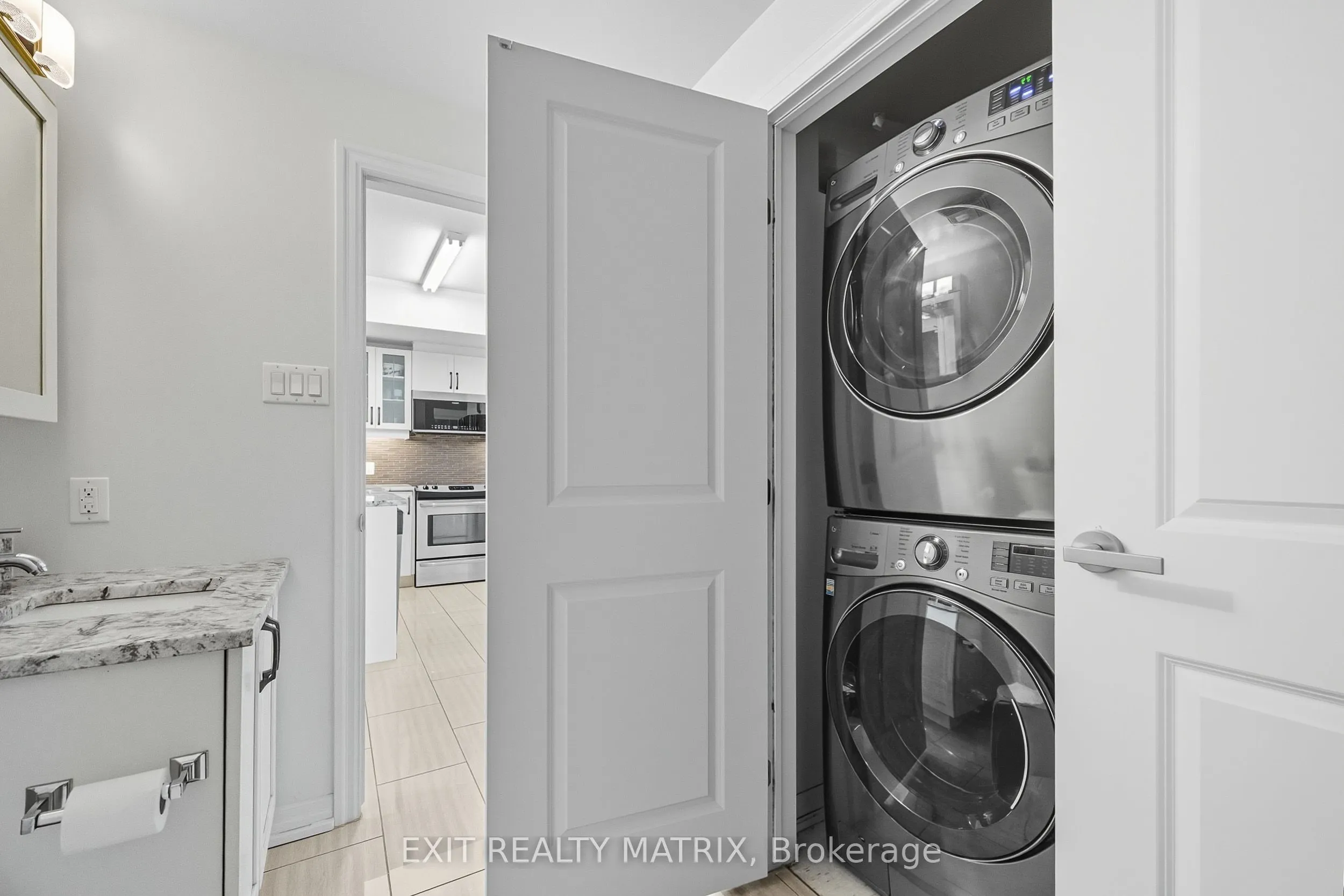 195 Besserer Street, #2803