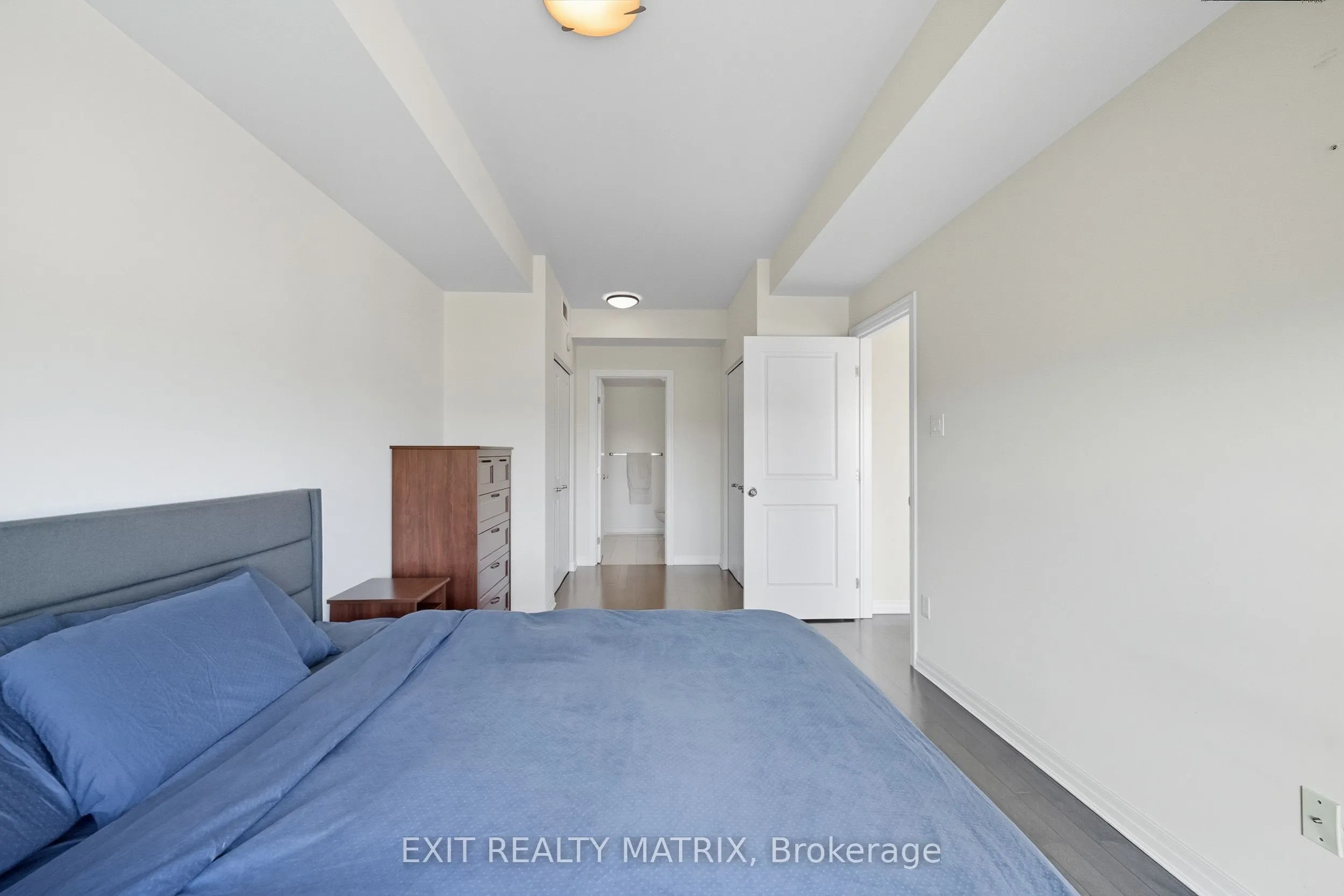 195 Besserer Street, #2803