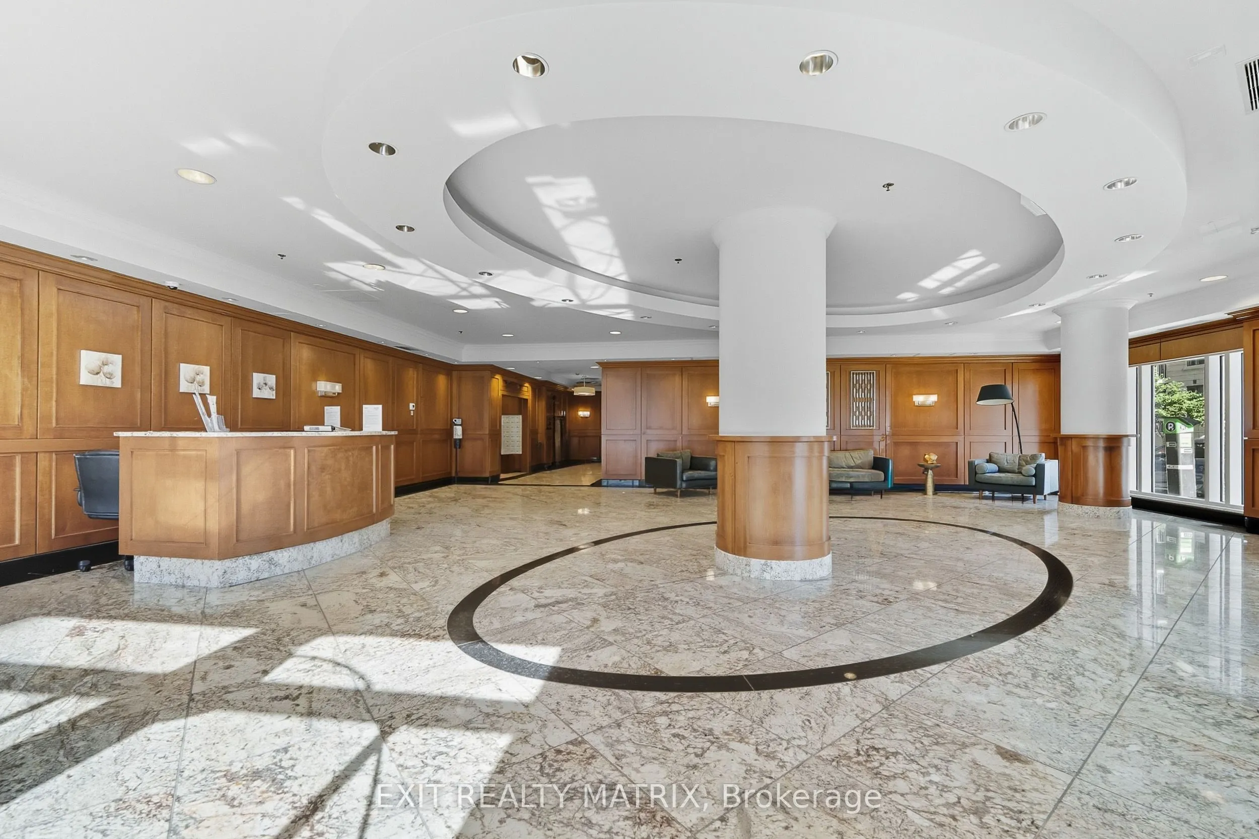 195 Besserer Street, #2803