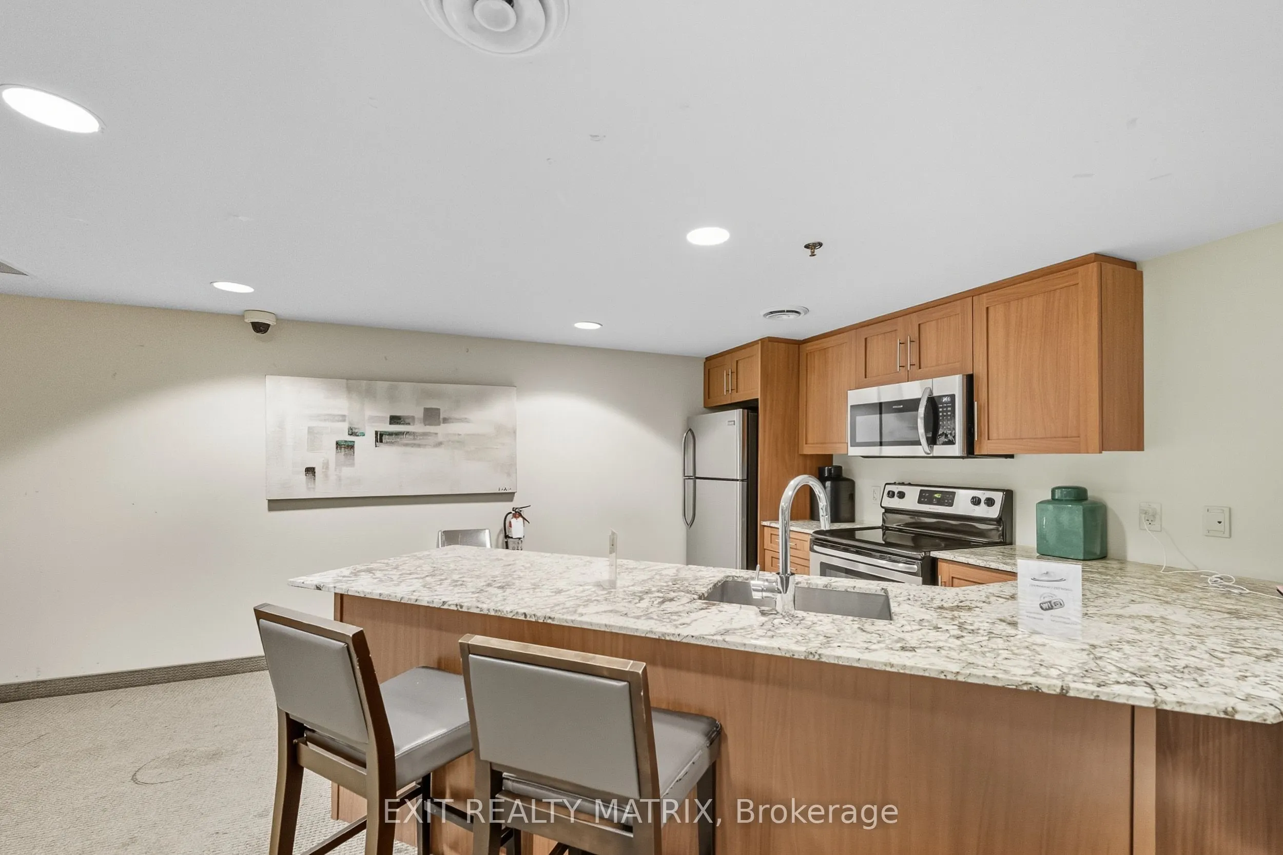 195 Besserer Street, #2803