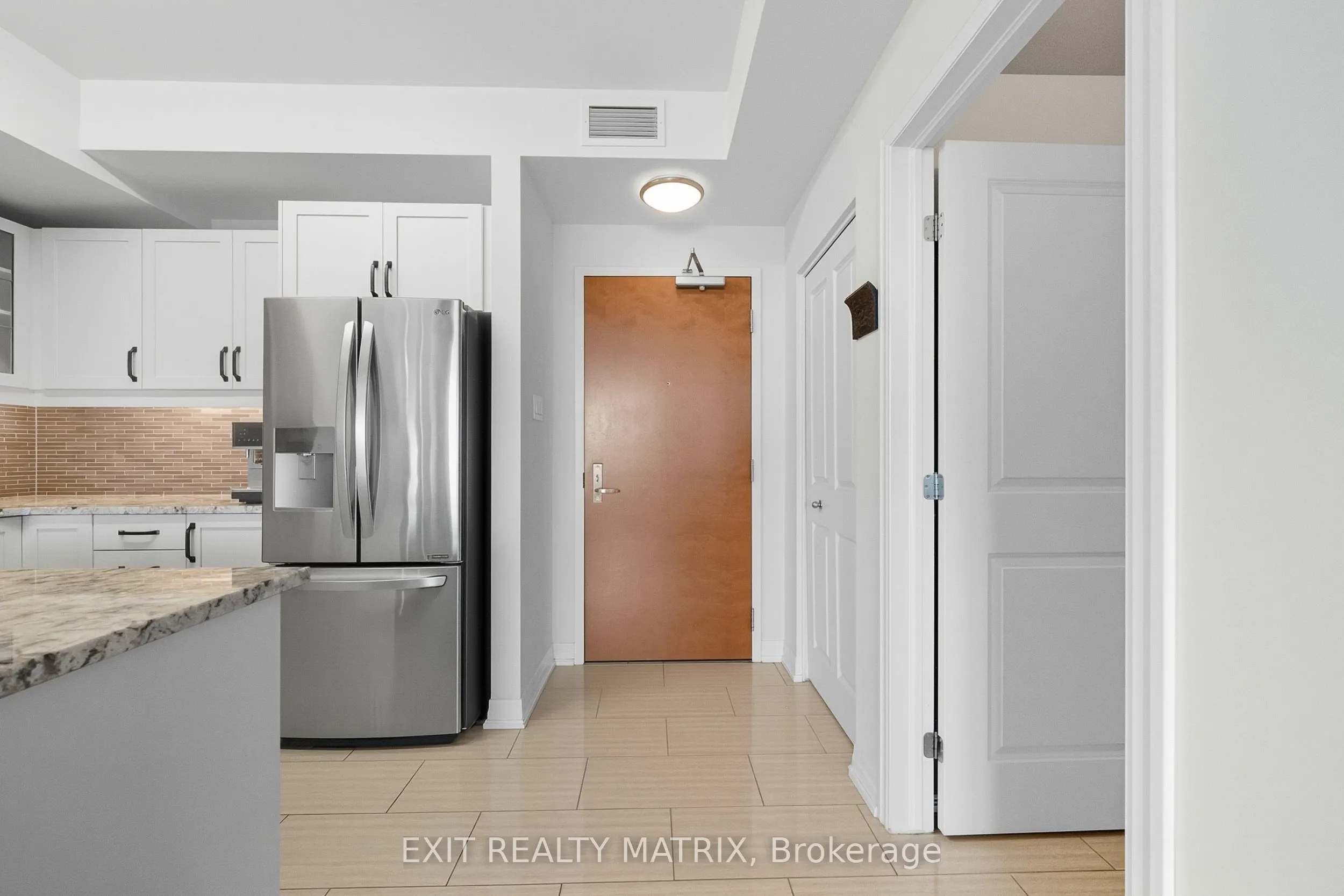 195 Besserer Street, #2803