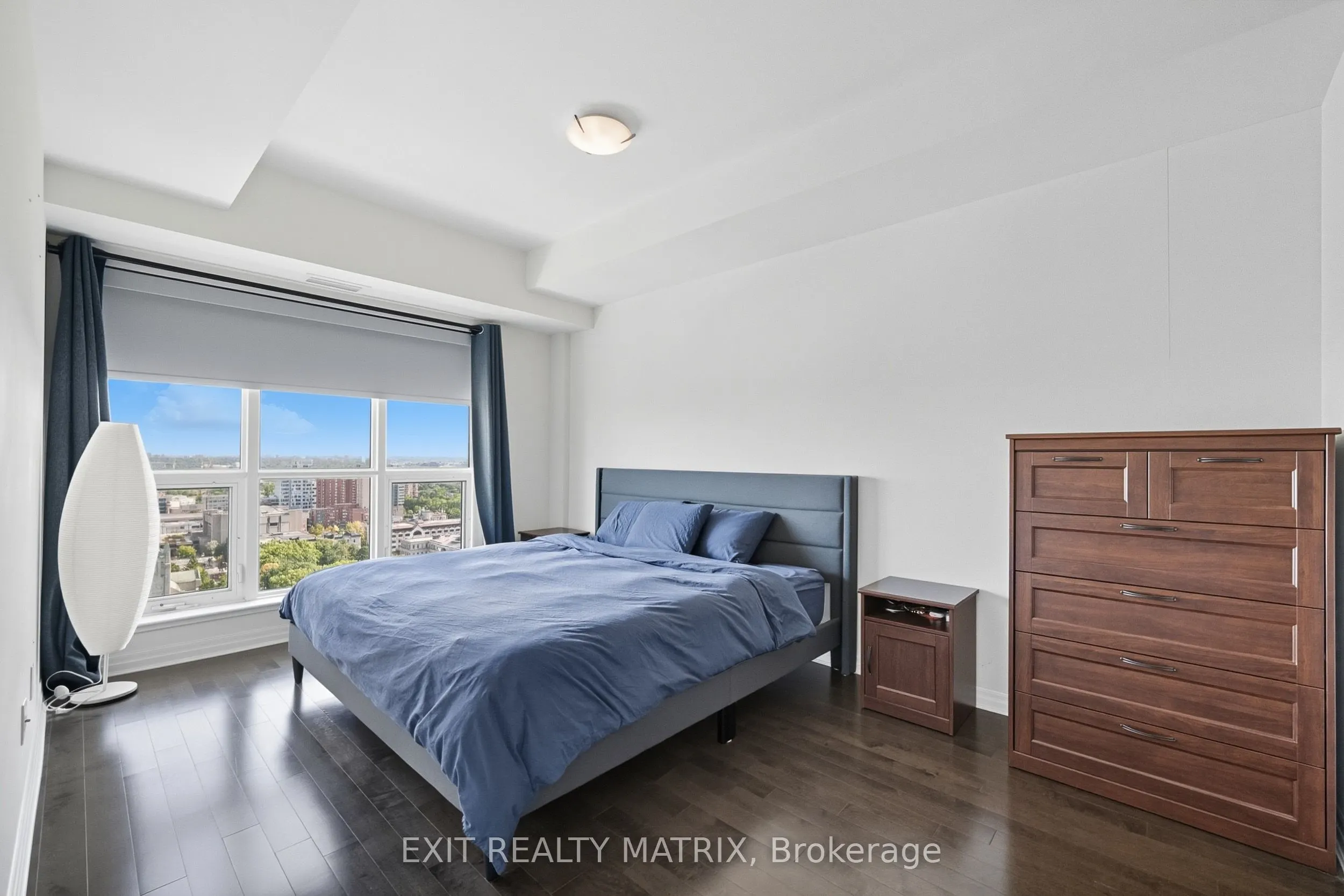 195 Besserer Street, #2803