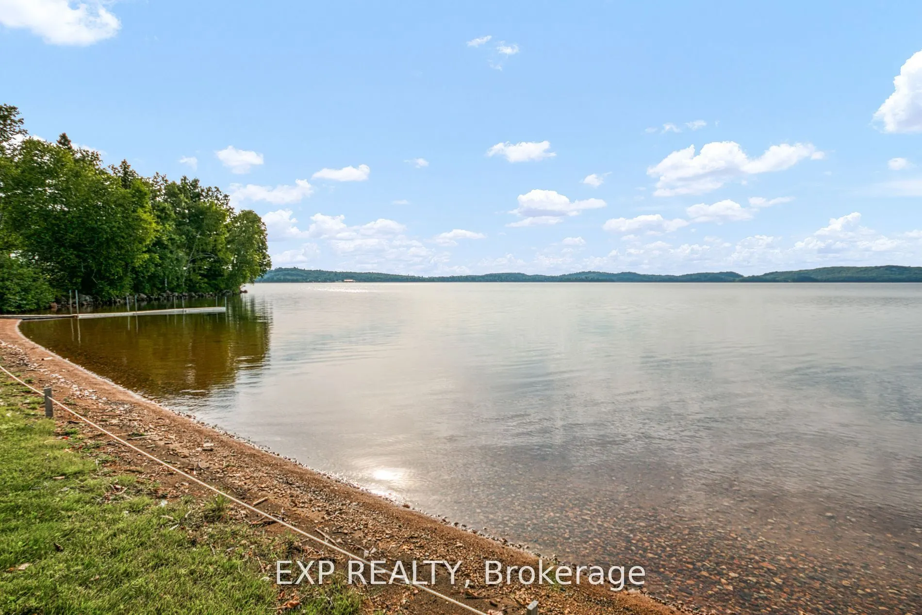725 Lochhead Drive