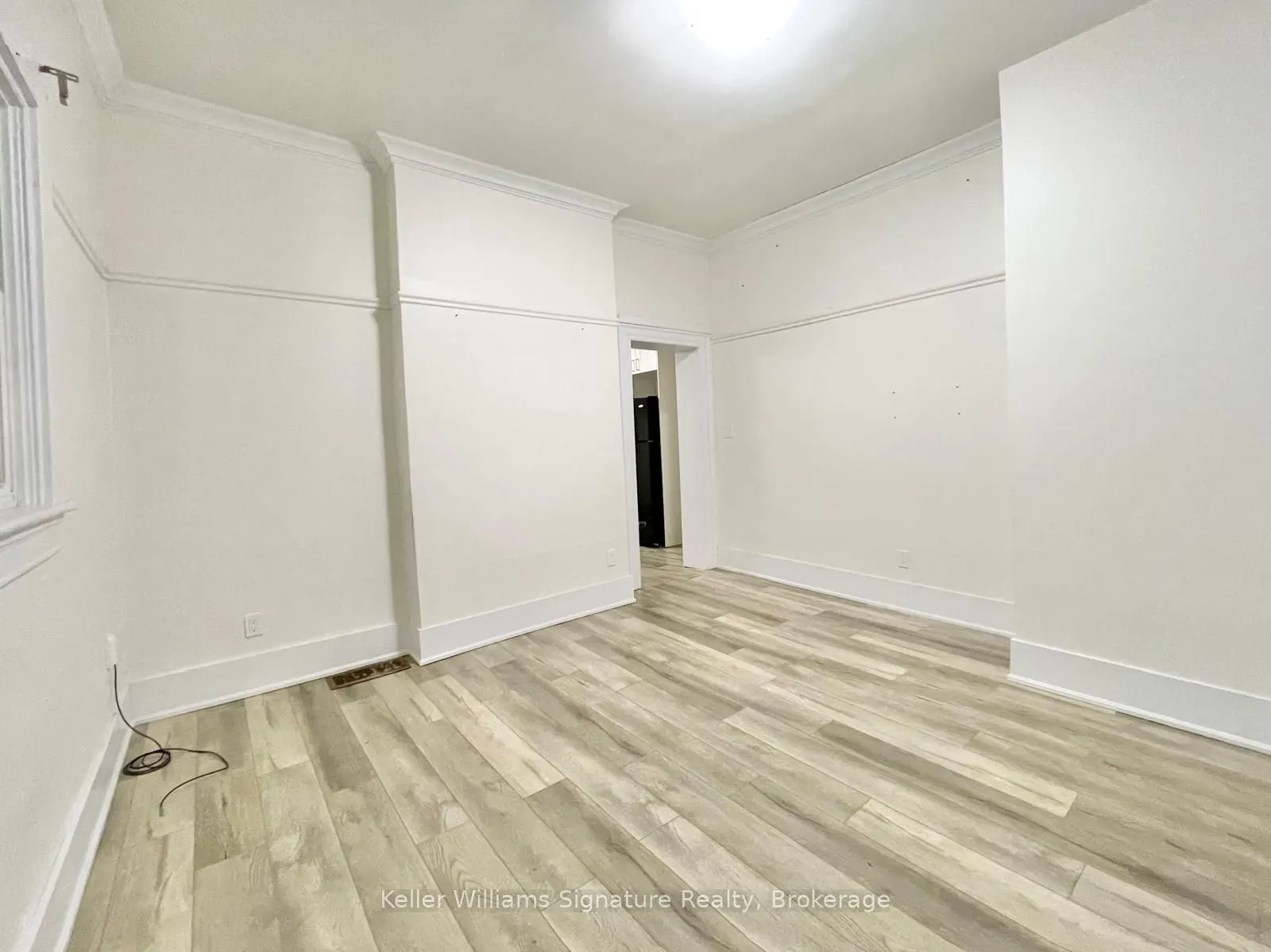 287 Hunter Street E, #1