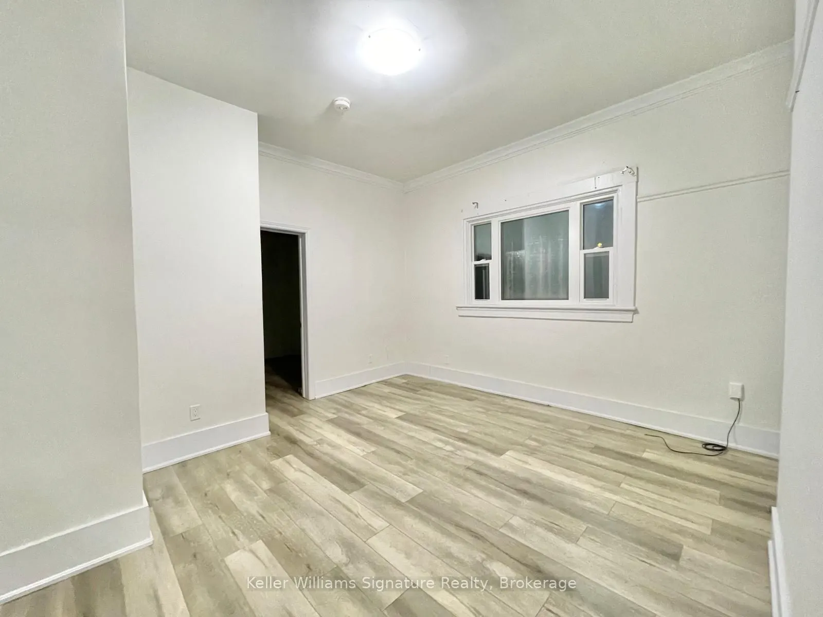 287 Hunter Street E, #1