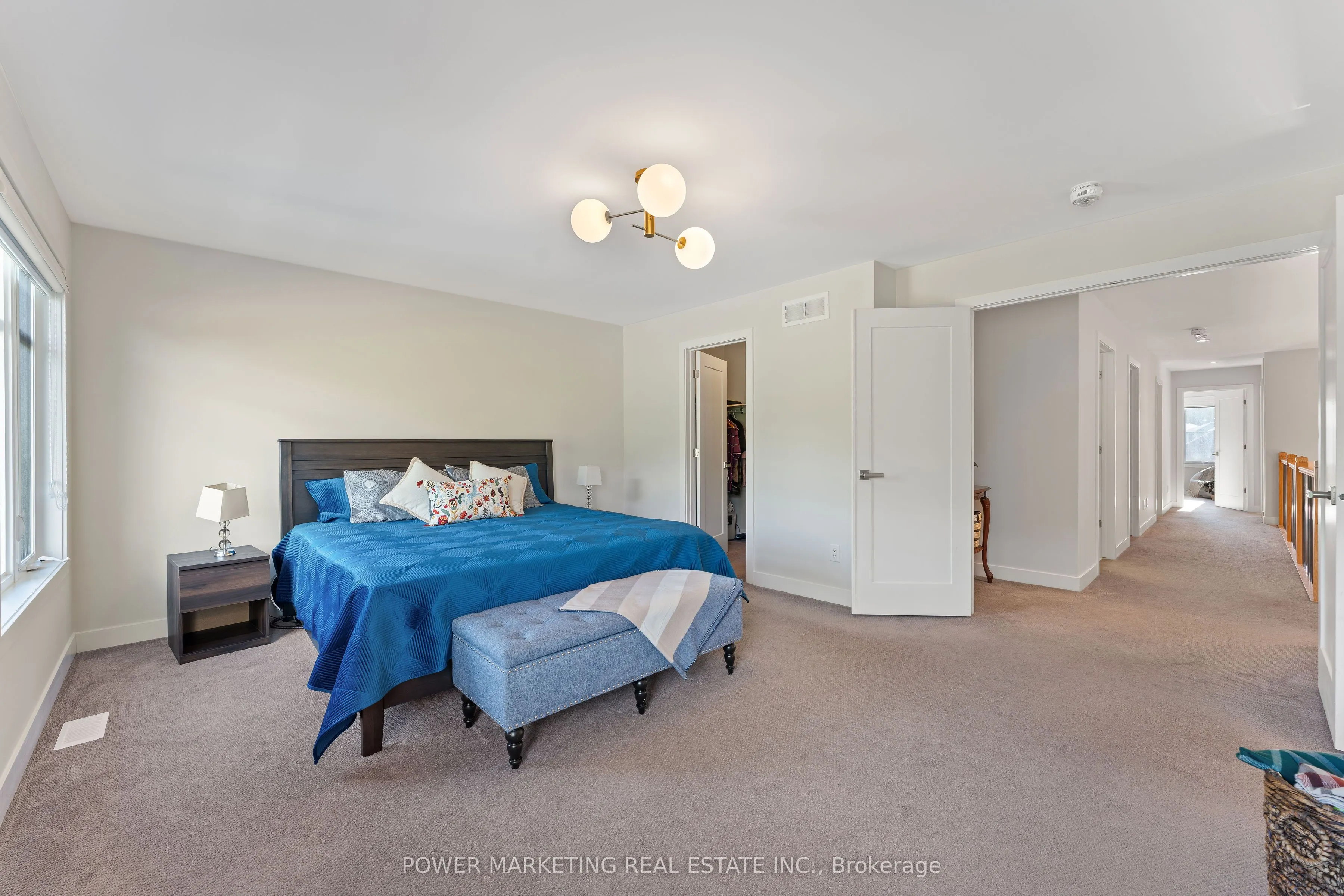 537 Compass Street