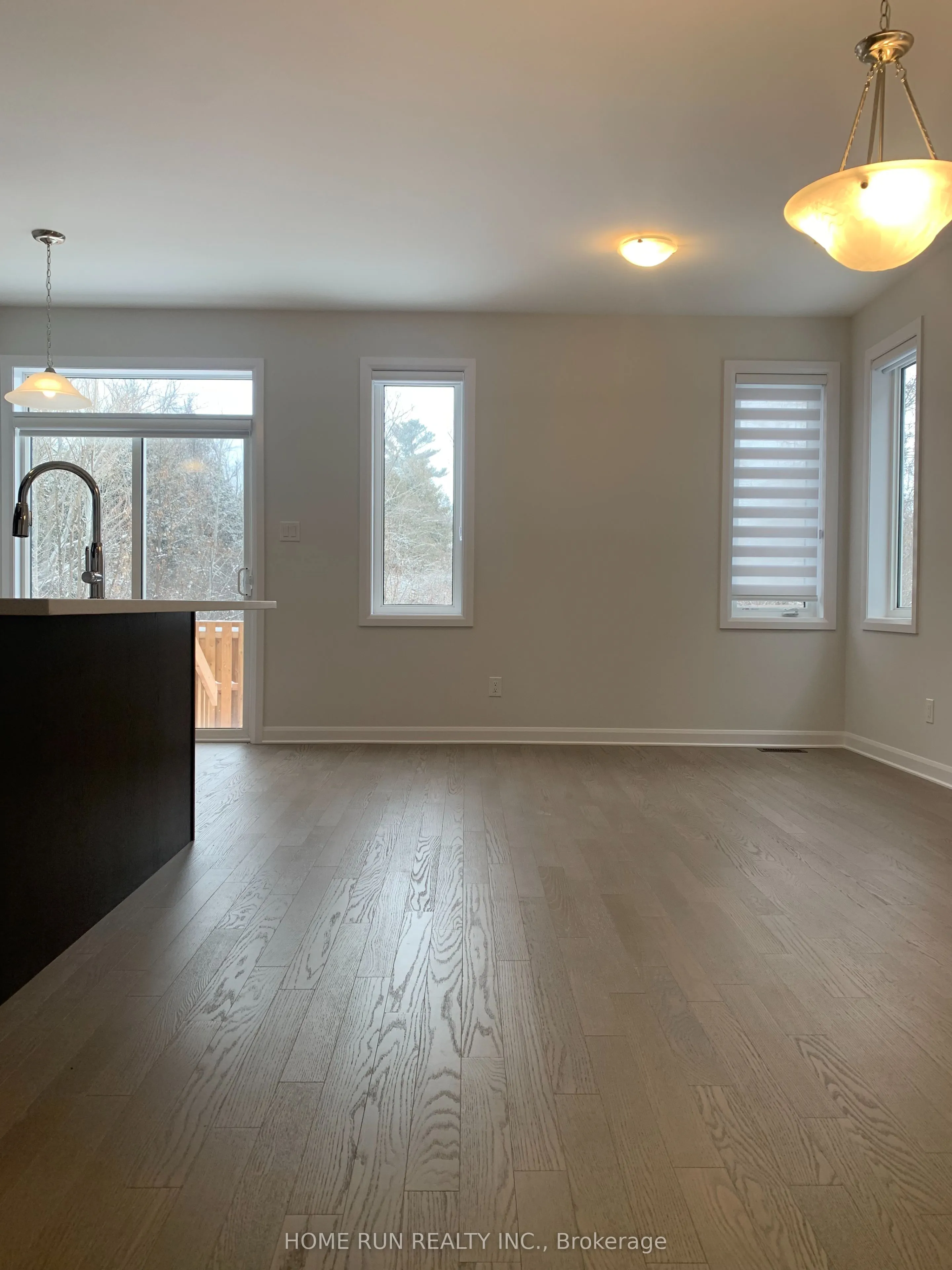 287 Elsie Macgill Walk