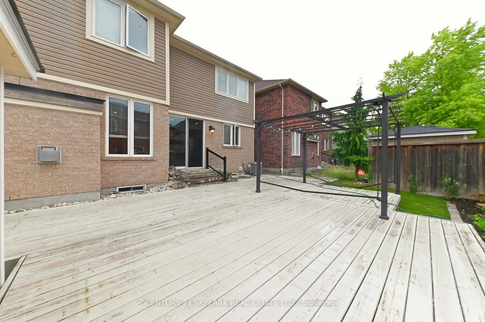 24 Dalton Drive