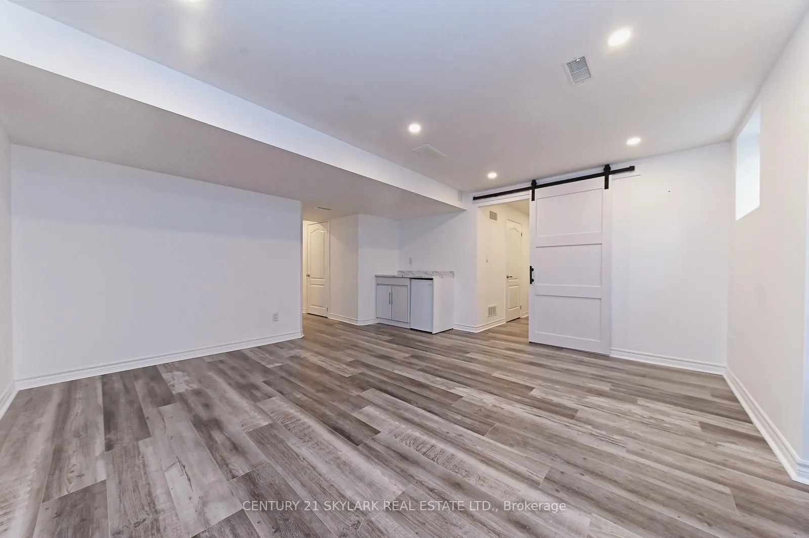 24 Dalton Drive