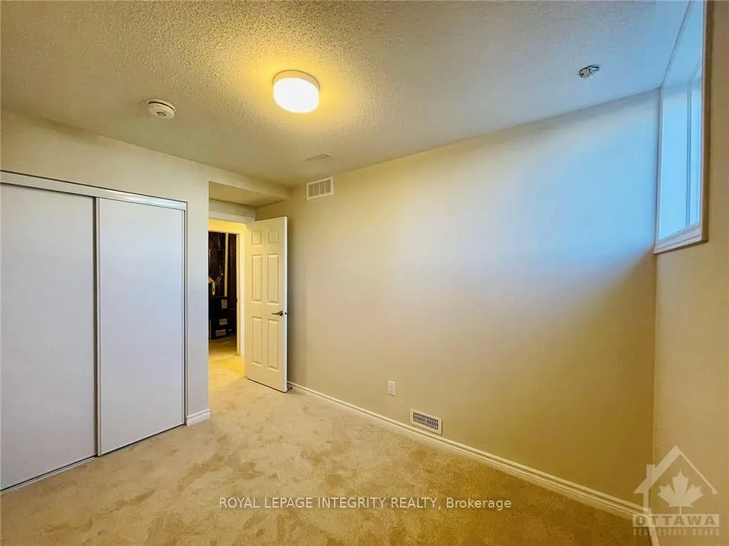 124 MICHAEL STOQUA Street, #8