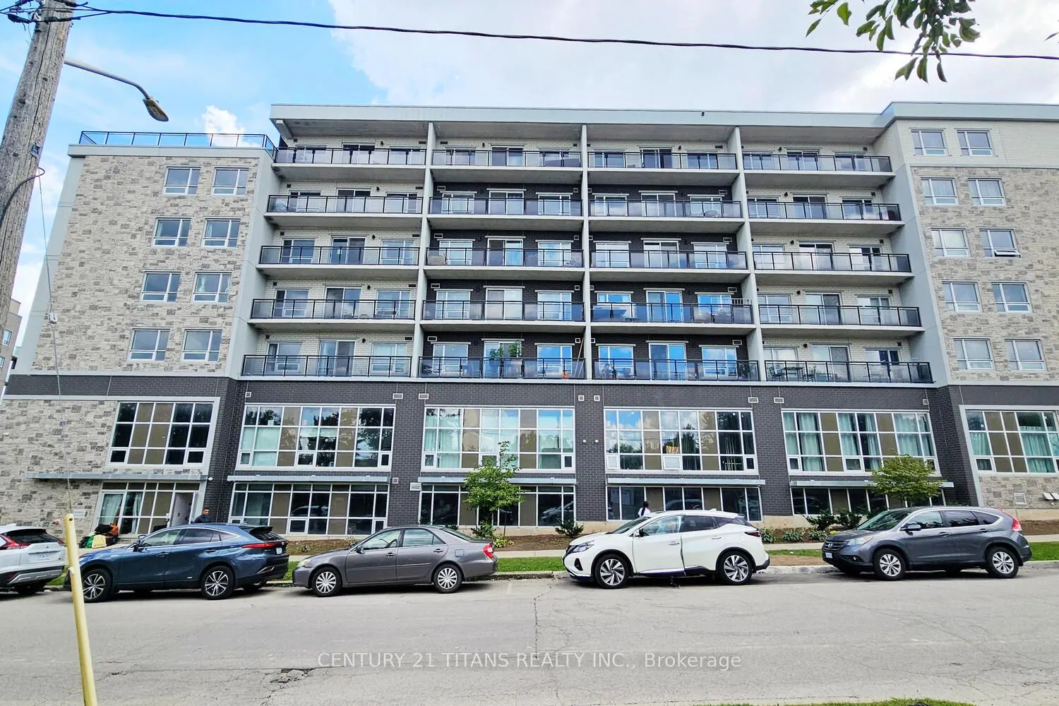 275 Larch Street, #G405