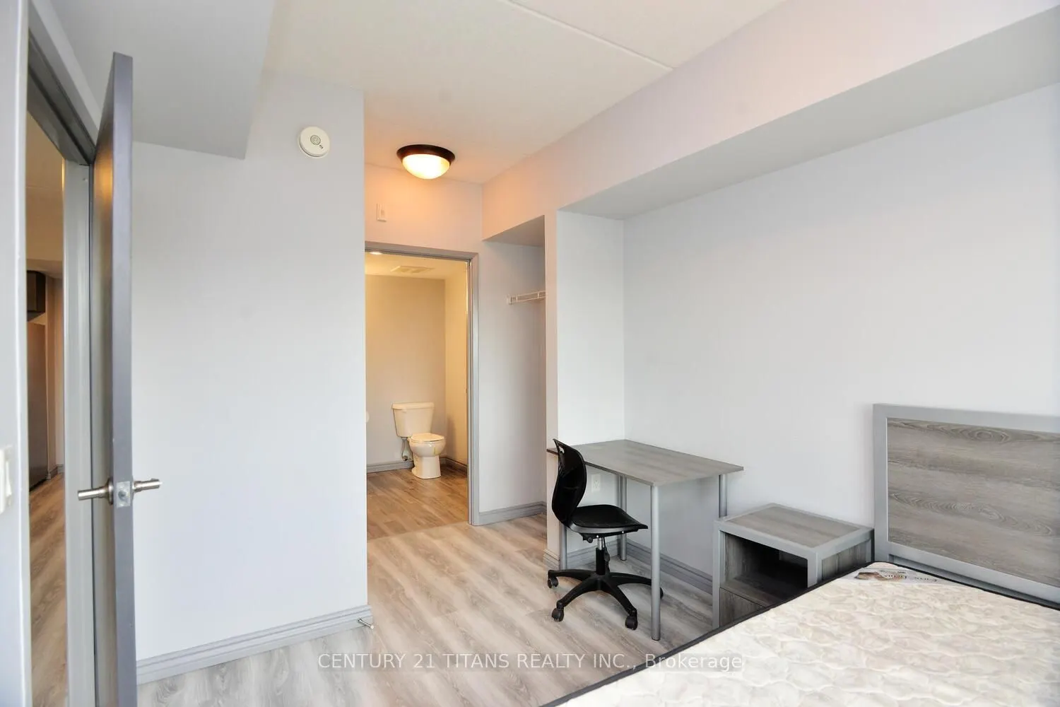 275 Larch Street, #G405