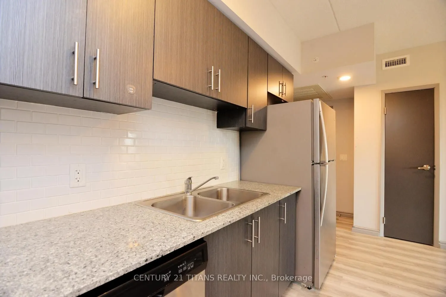 275 Larch Street, #G405