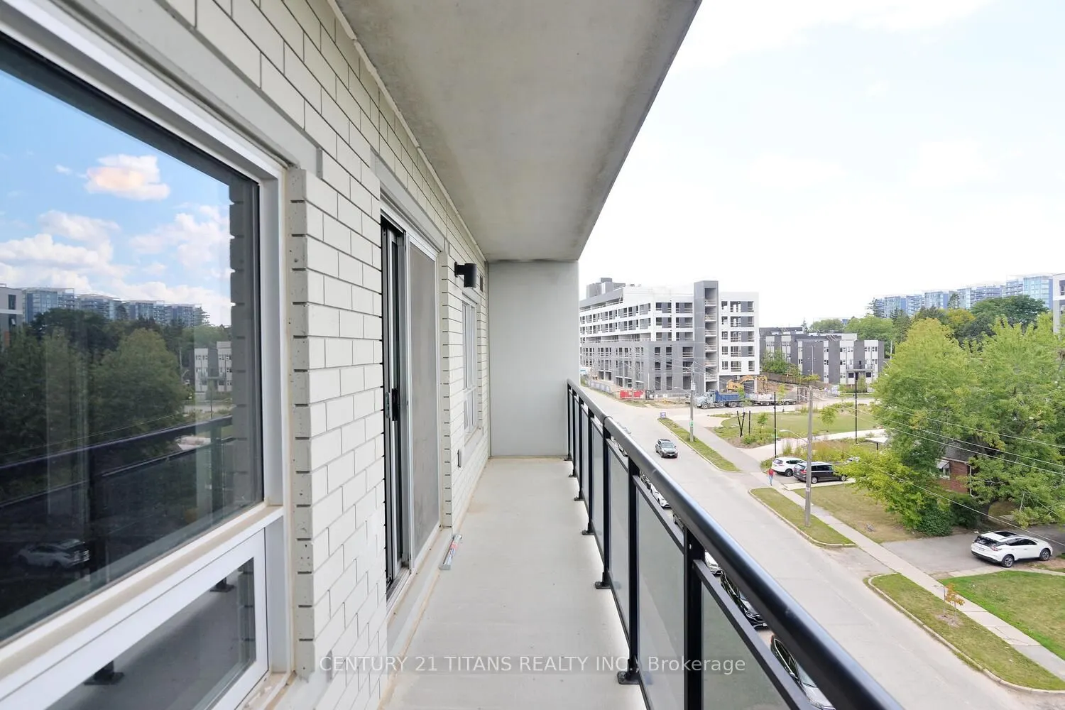 275 Larch Street, #G405
