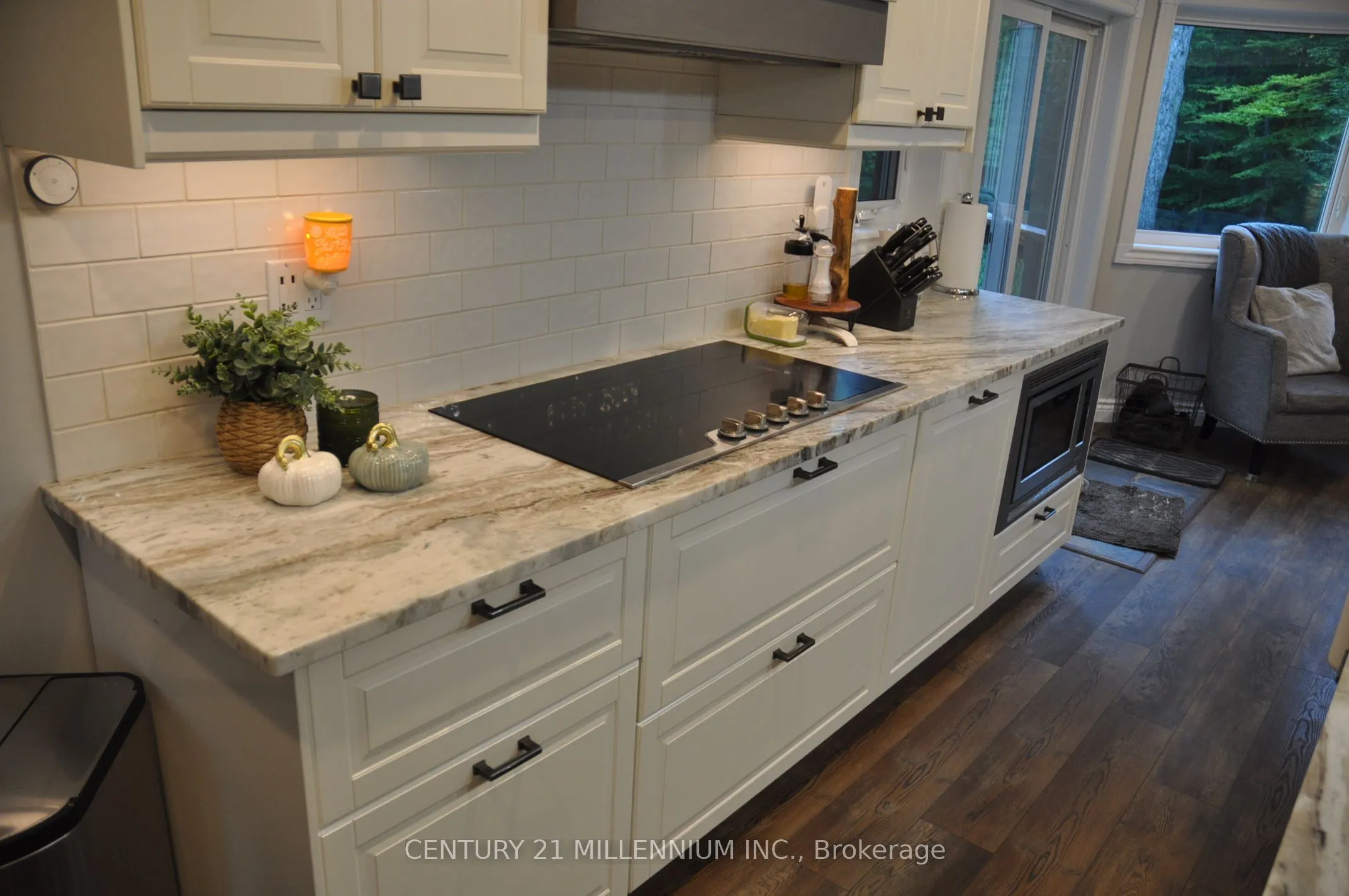 7 Erinwood Drive