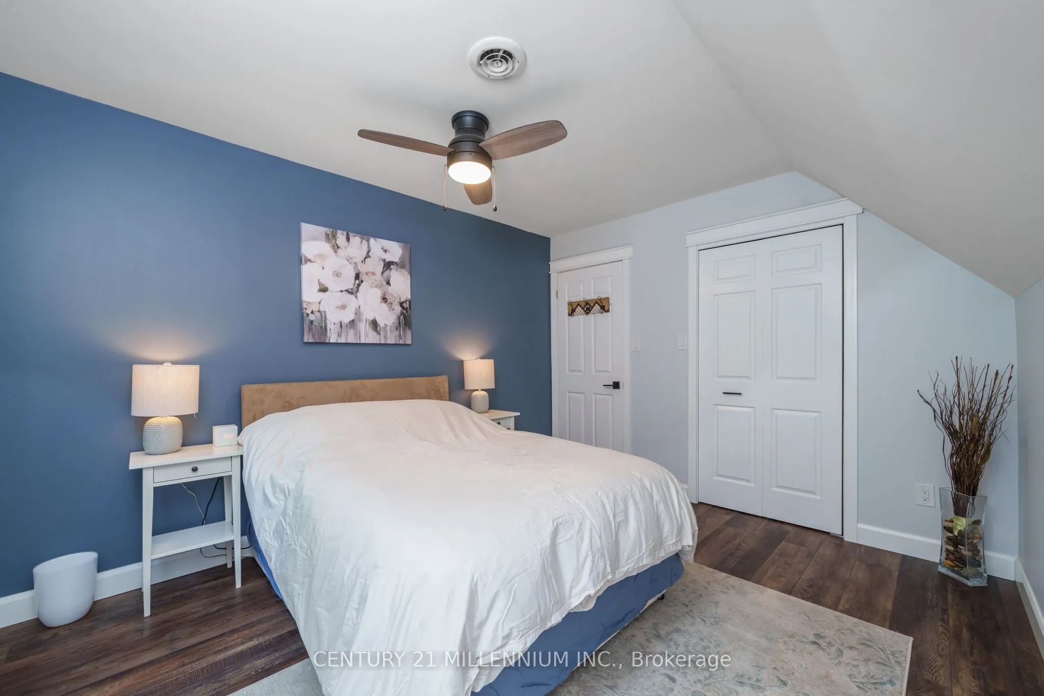 7 Erinwood Drive