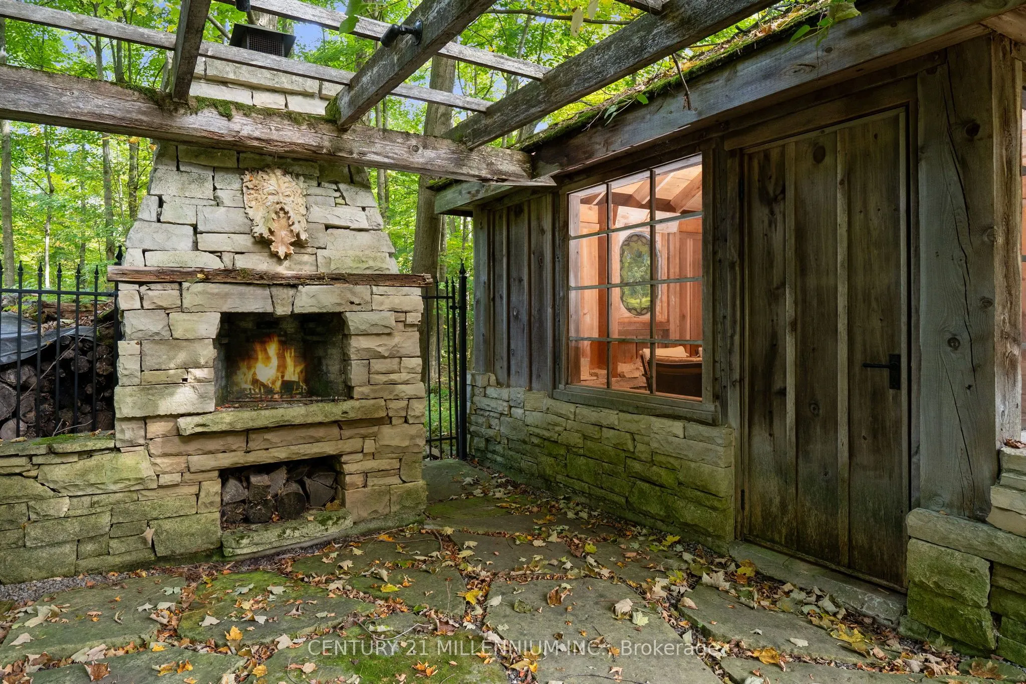 7 Erinwood Drive