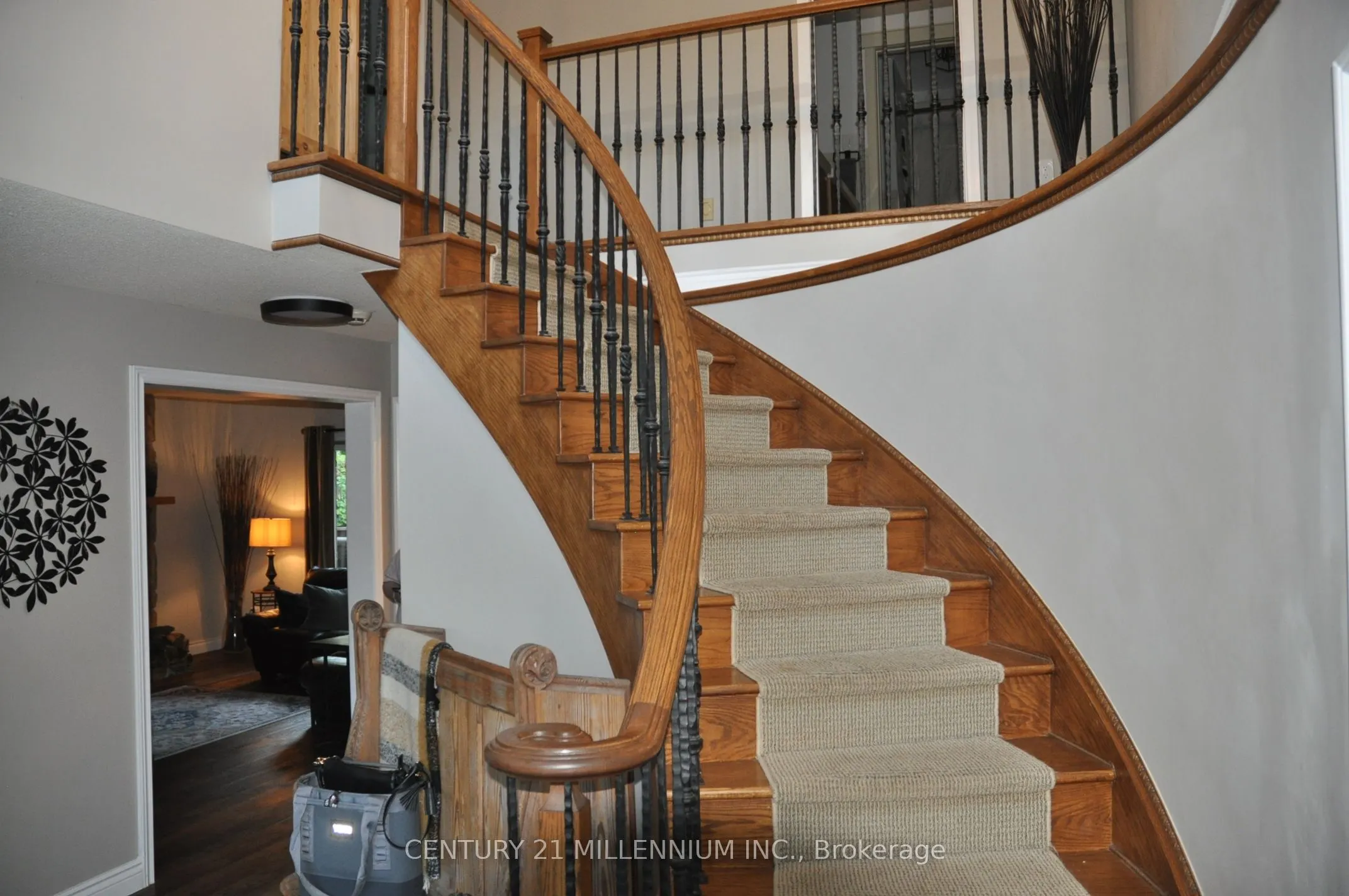 7 Erinwood Drive