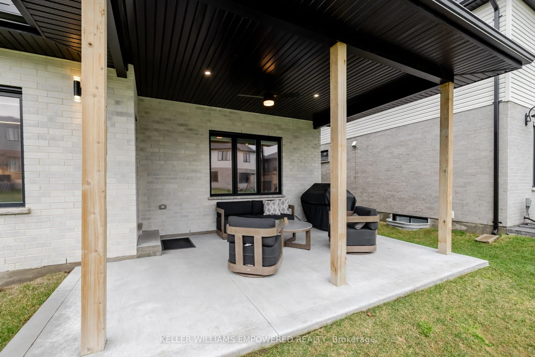 1611 Upper West Avenue