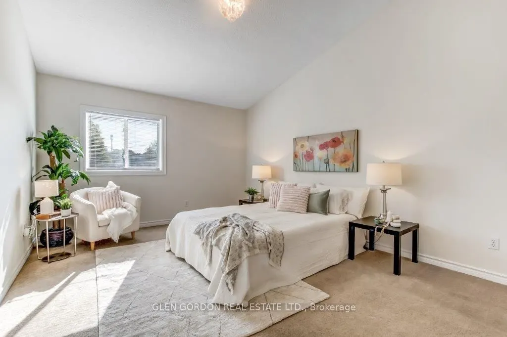 1077 Hamilton Road, #48